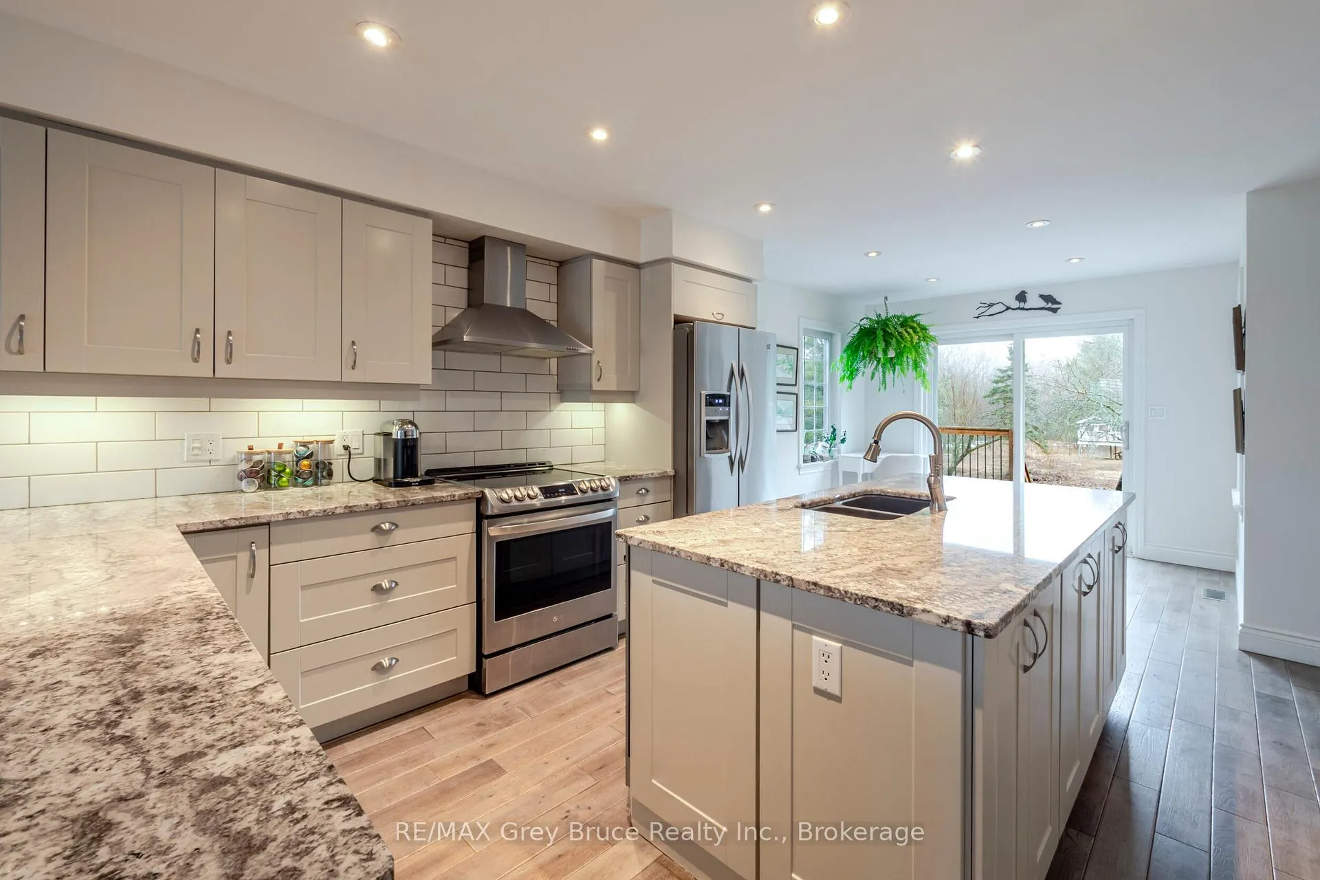 Photo 18 of 243009 21 Side Road, Meaford — HOMEH