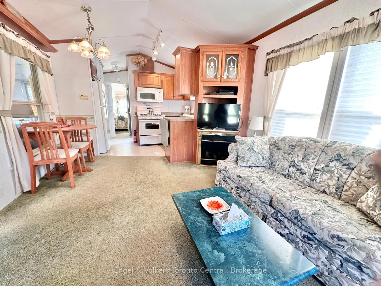 Photo 11 of Unit B6, 7489 Sideroad 5 E, Wellington North, Rural Wellington North — HOMEH