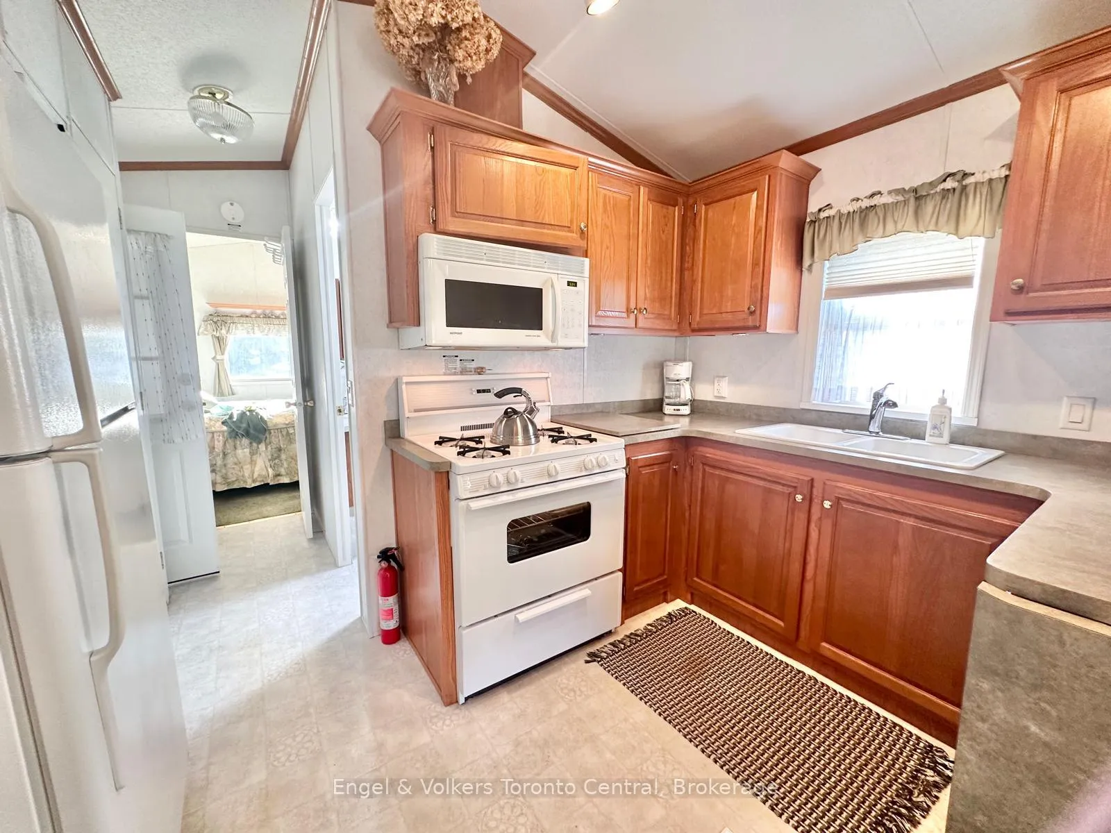 Photo 19 of Unit B6, 7489 Sideroad 5 E, Wellington North, Rural Wellington North — HOMEH