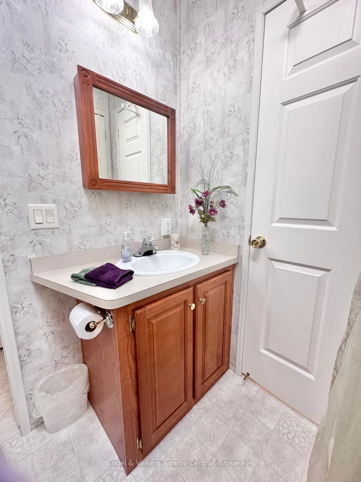 Photo 39 of Unit B6, 7489 Sideroad 5 E, Wellington North, Rural Wellington North — HOMEH