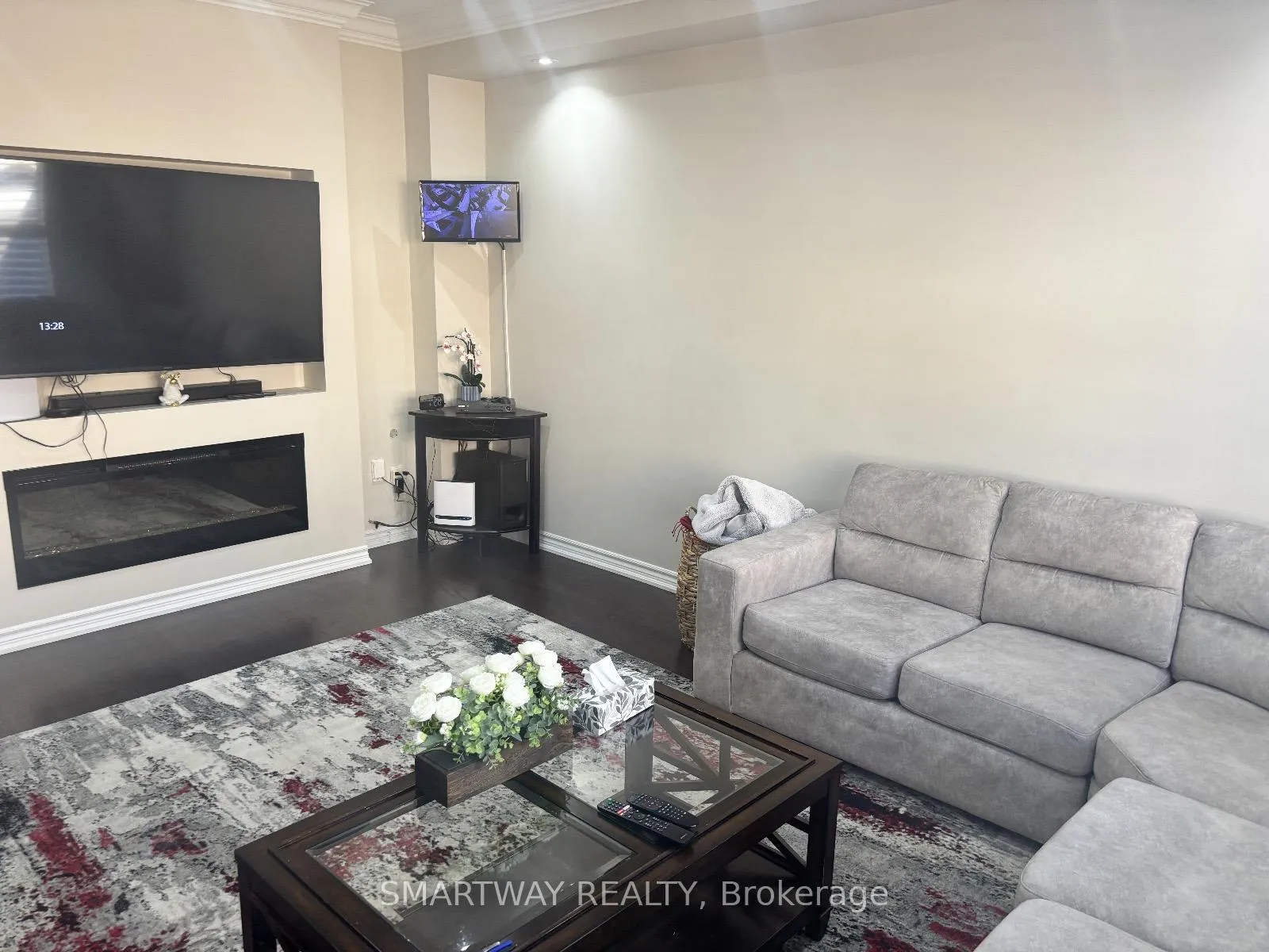 Photo 8 of 25 Bucksaw Street, Brampton, Northwest Brampton — HOMEH