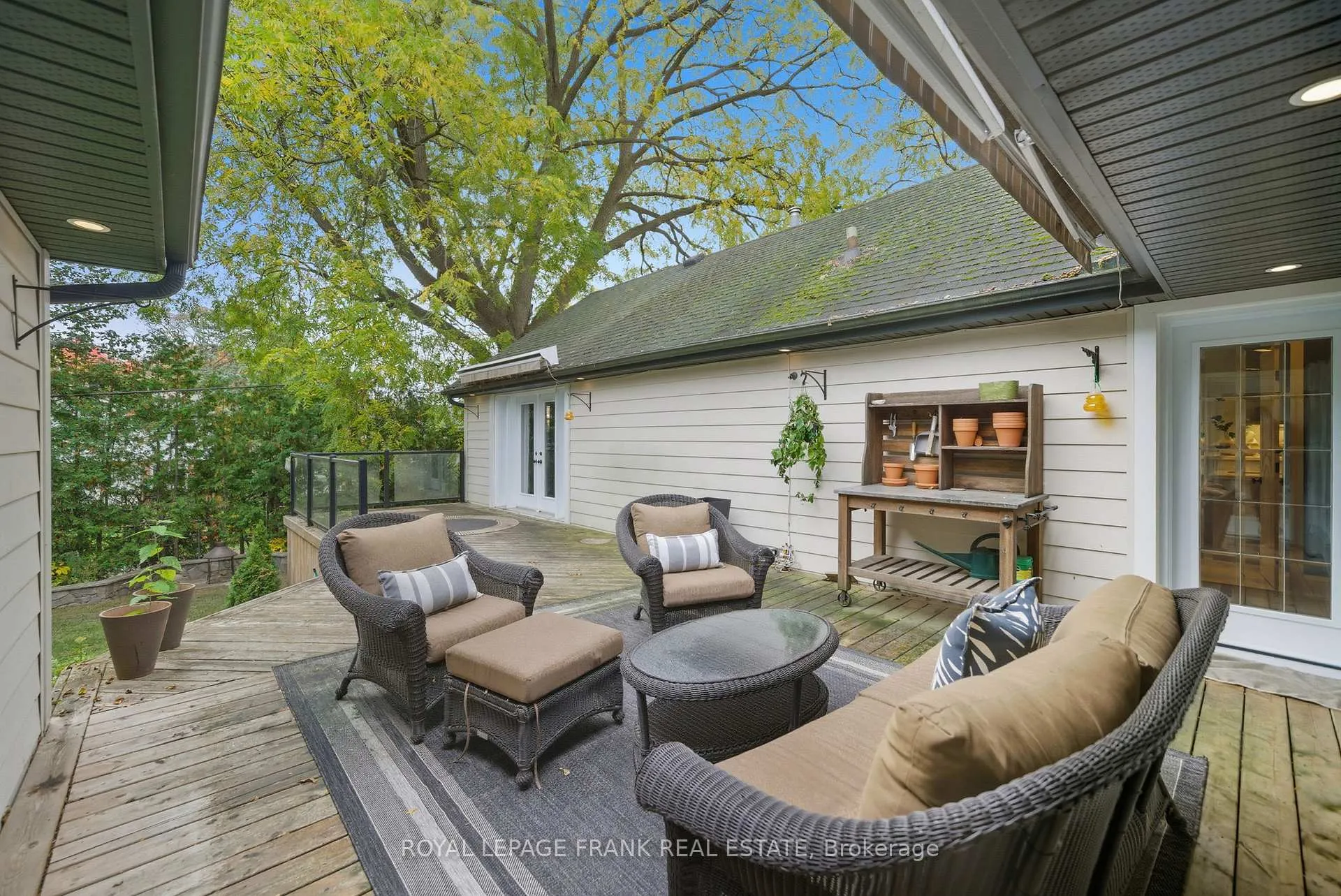 Photo 44 of 739 Masson Street, Oshawa, Centennial — HOMEH