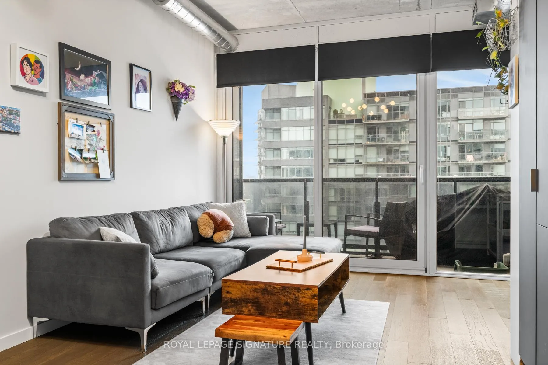Photo 3 of Unit 802, 170 Bayview Avenue, Toronto, Moss Park — HOMEH