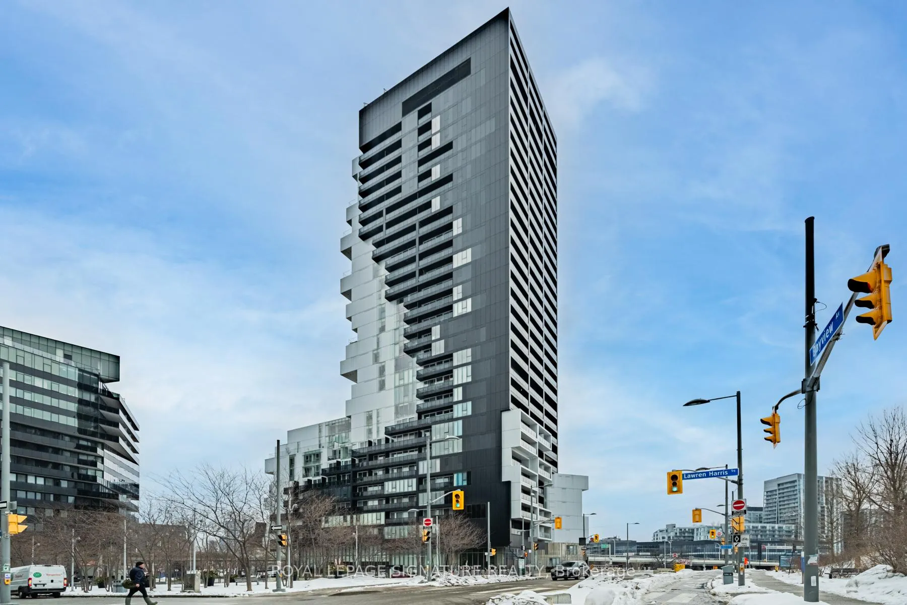 Photo 17 of Unit 802, 170 Bayview Avenue, Toronto, Moss Park — HOMEH