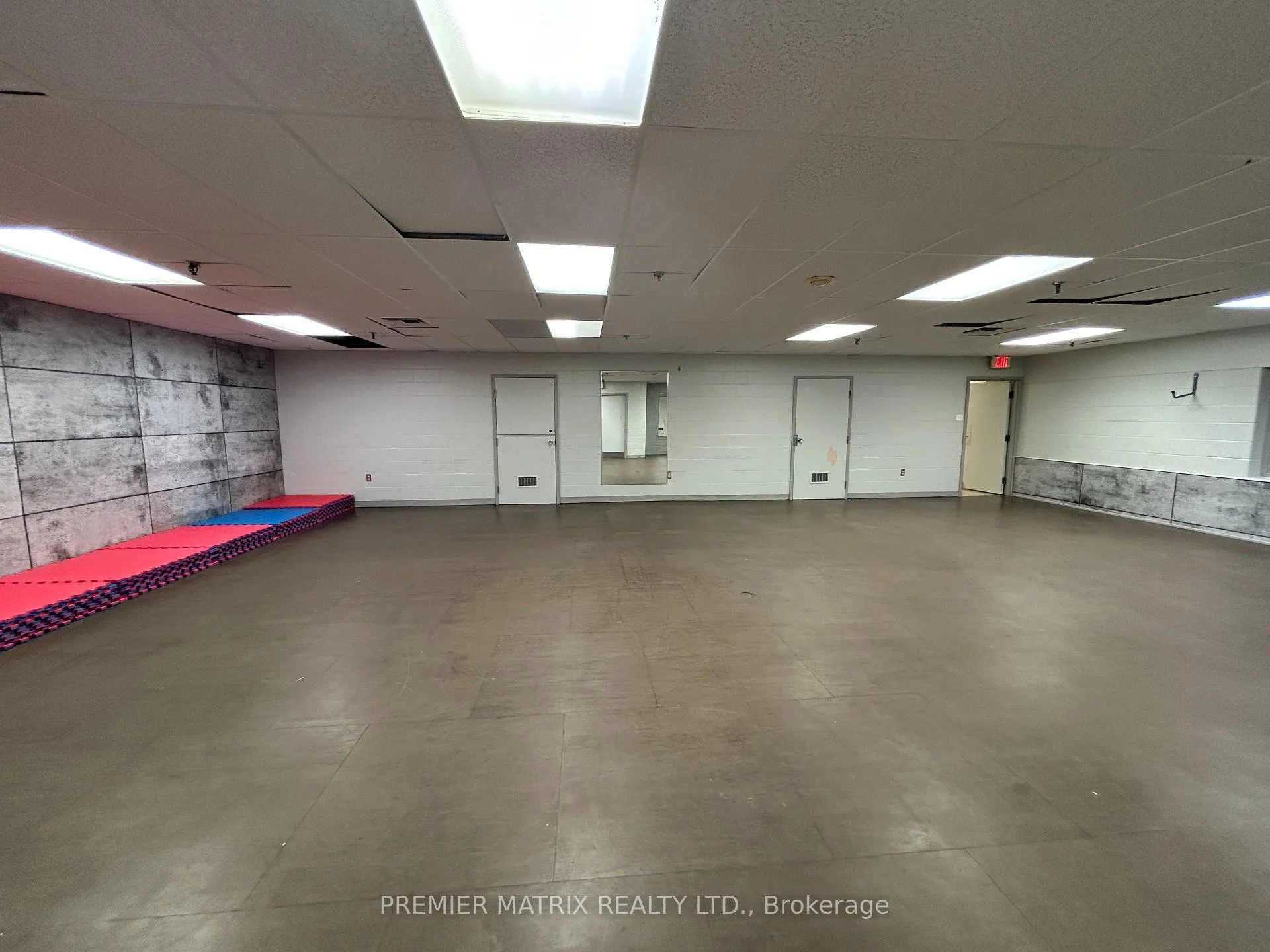Photo 24 of Unit 404, 25 Four Winds Drive, North York, York University Heights — HOMEH