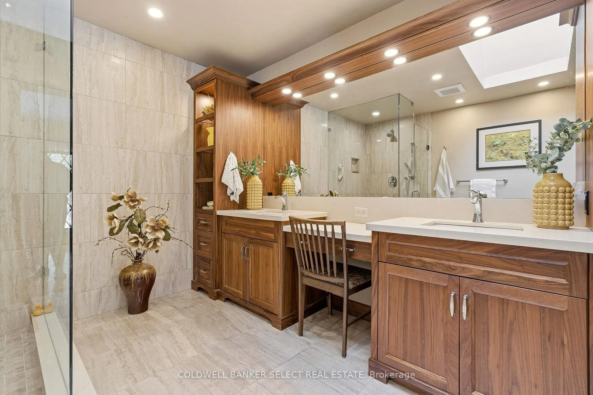 Photo 32 of 643 Hendry Lane, Hamilton, Ancaster — HOMEH