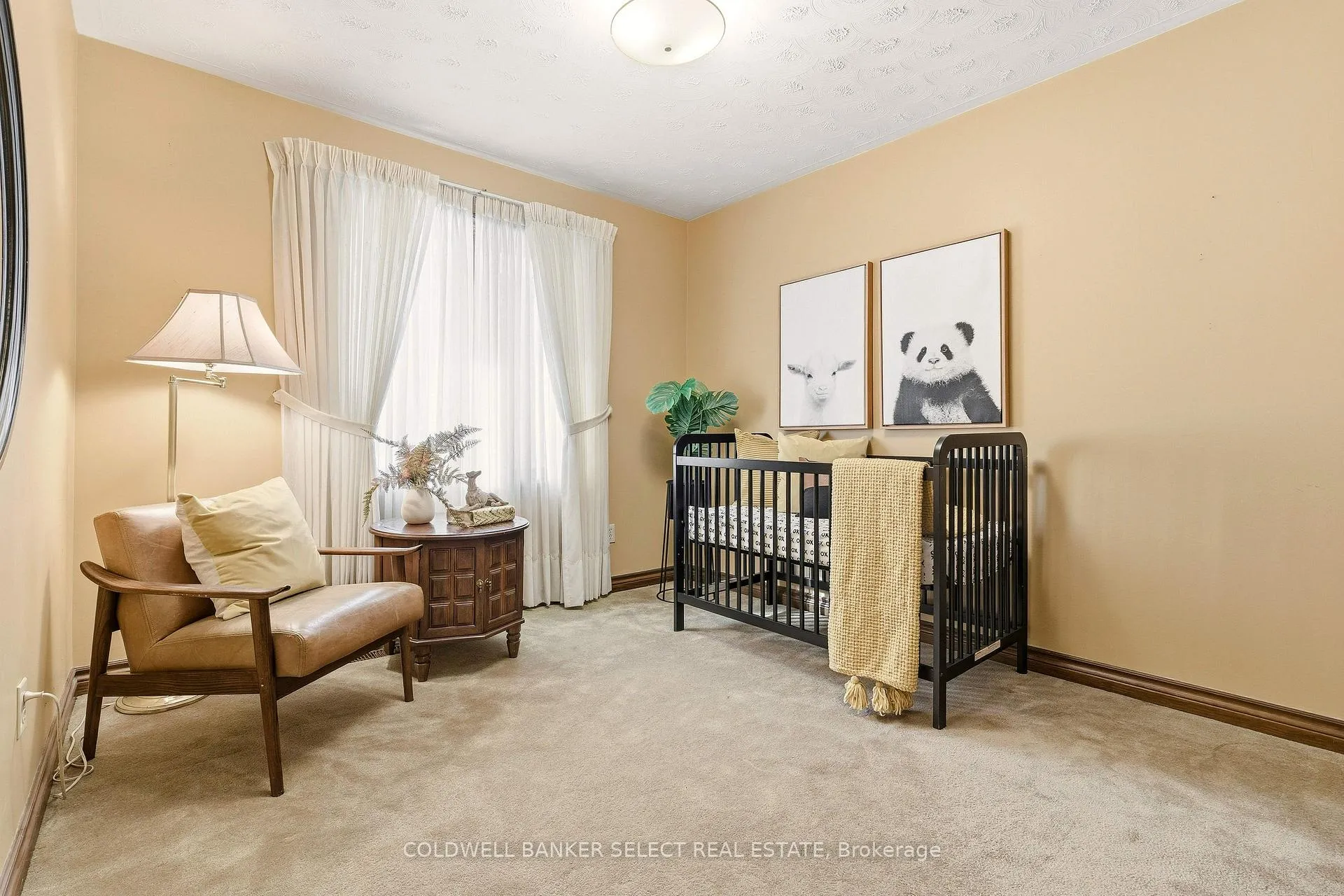 Photo 34 of 643 Hendry Lane, Hamilton, Ancaster — HOMEH