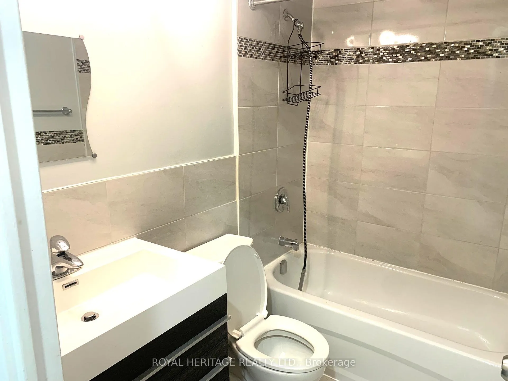 Photo 4 of Unit 314, 1 Massey Square, Toronto, Crescent Town — HOMEH