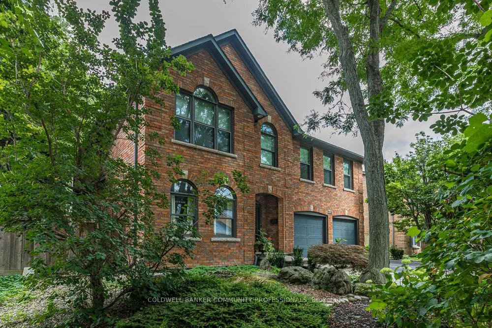 Photo 4 of 223 Briar Hill Crescent, Hamilton, Ancaster — HOMEH