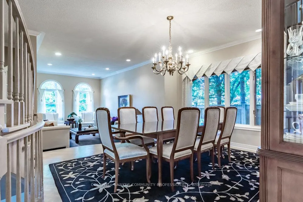Photo 8 of 223 Briar Hill Crescent, Hamilton, Ancaster — HOMEH