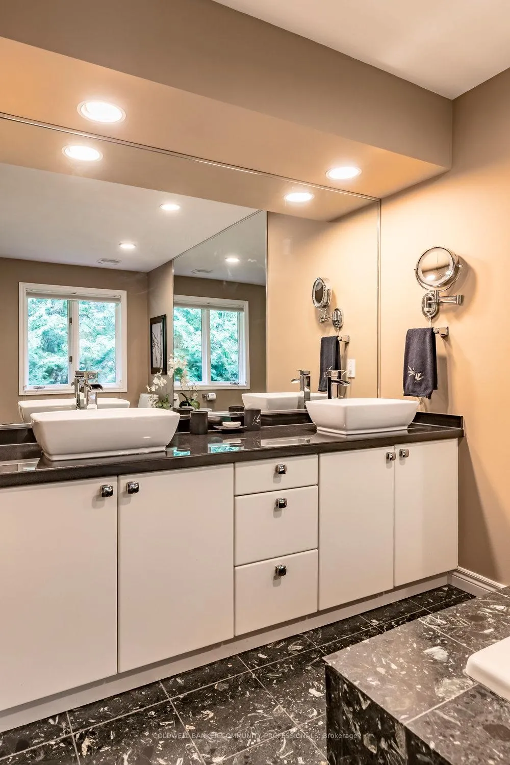 Photo 25 of 223 Briar Hill Crescent, Hamilton, Ancaster — HOMEH