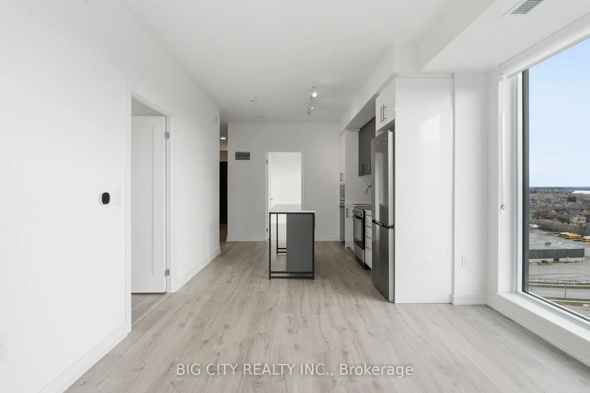 Photo 3 of Unit 1705B, 9751 Markham Road, Markham, Greensborough — HOMEH