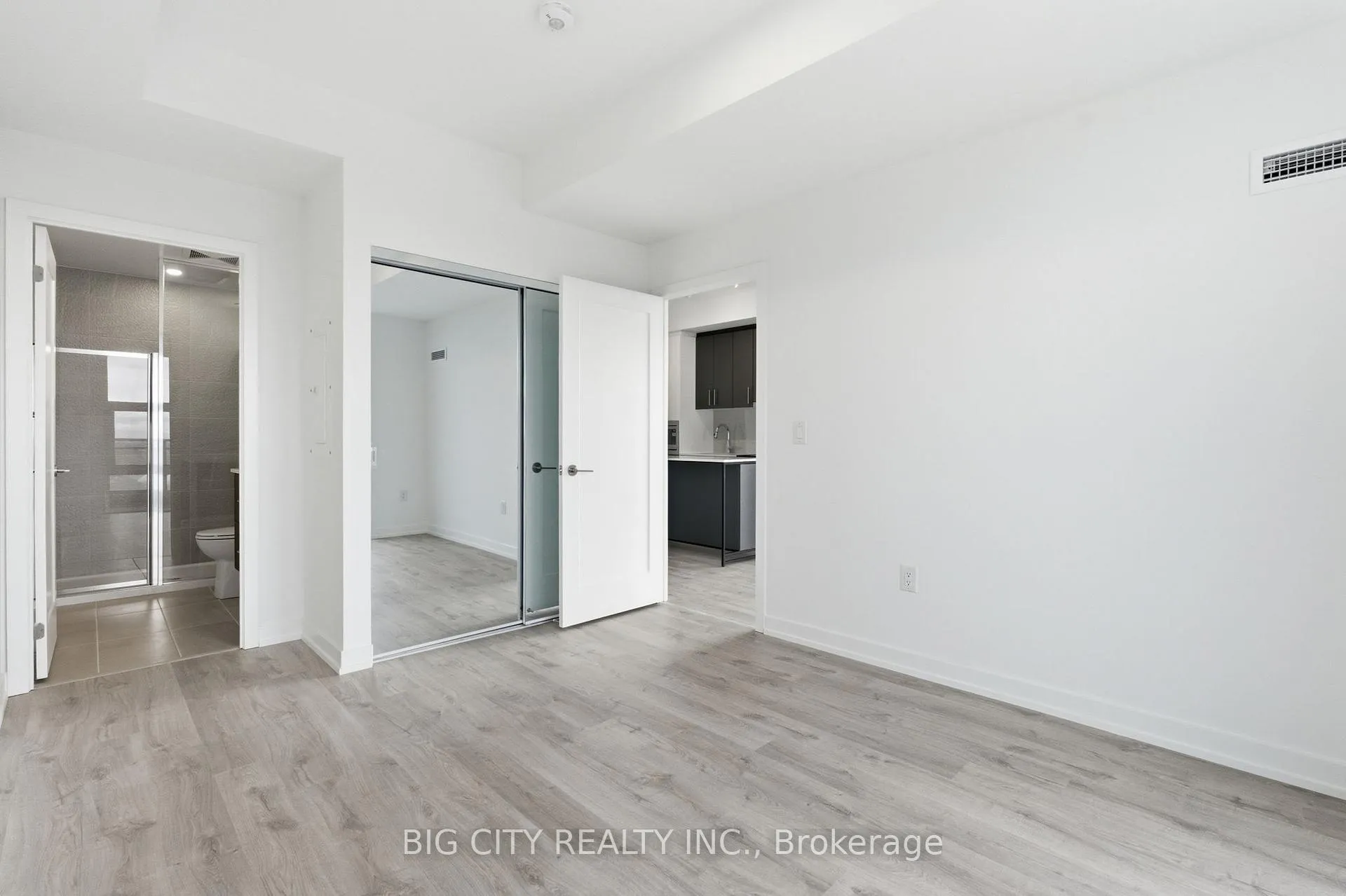 Photo 8 of Unit 1705B, 9751 Markham Road, Markham, Greensborough — HOMEH