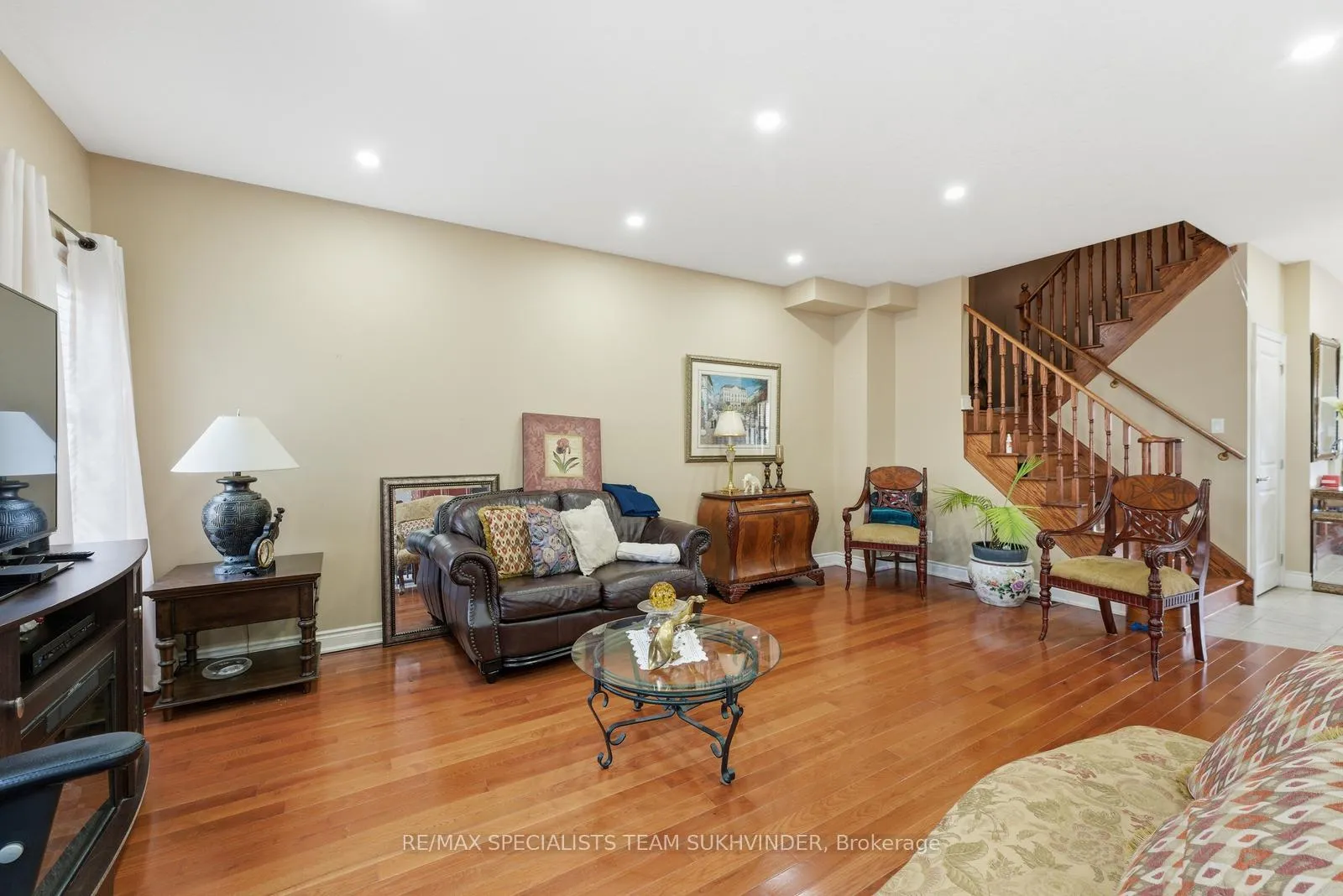 Photo 11 of 106 Falkner Road, New Tecumseth, Alliston — HOMEH
