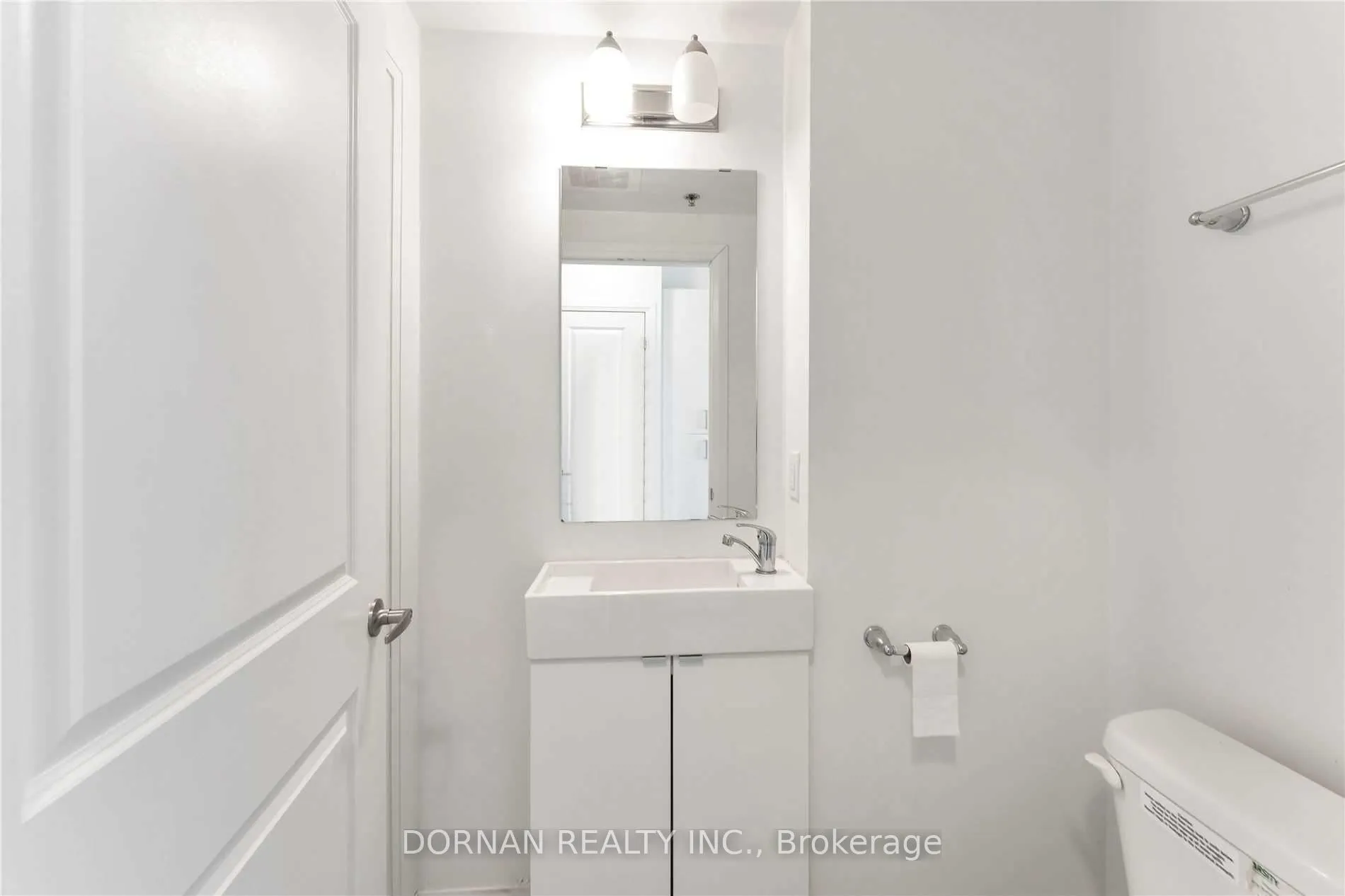 Photo 5 of Unit 312, 1900 Simcoe Street N, Oshawa, Samac — HOMEH