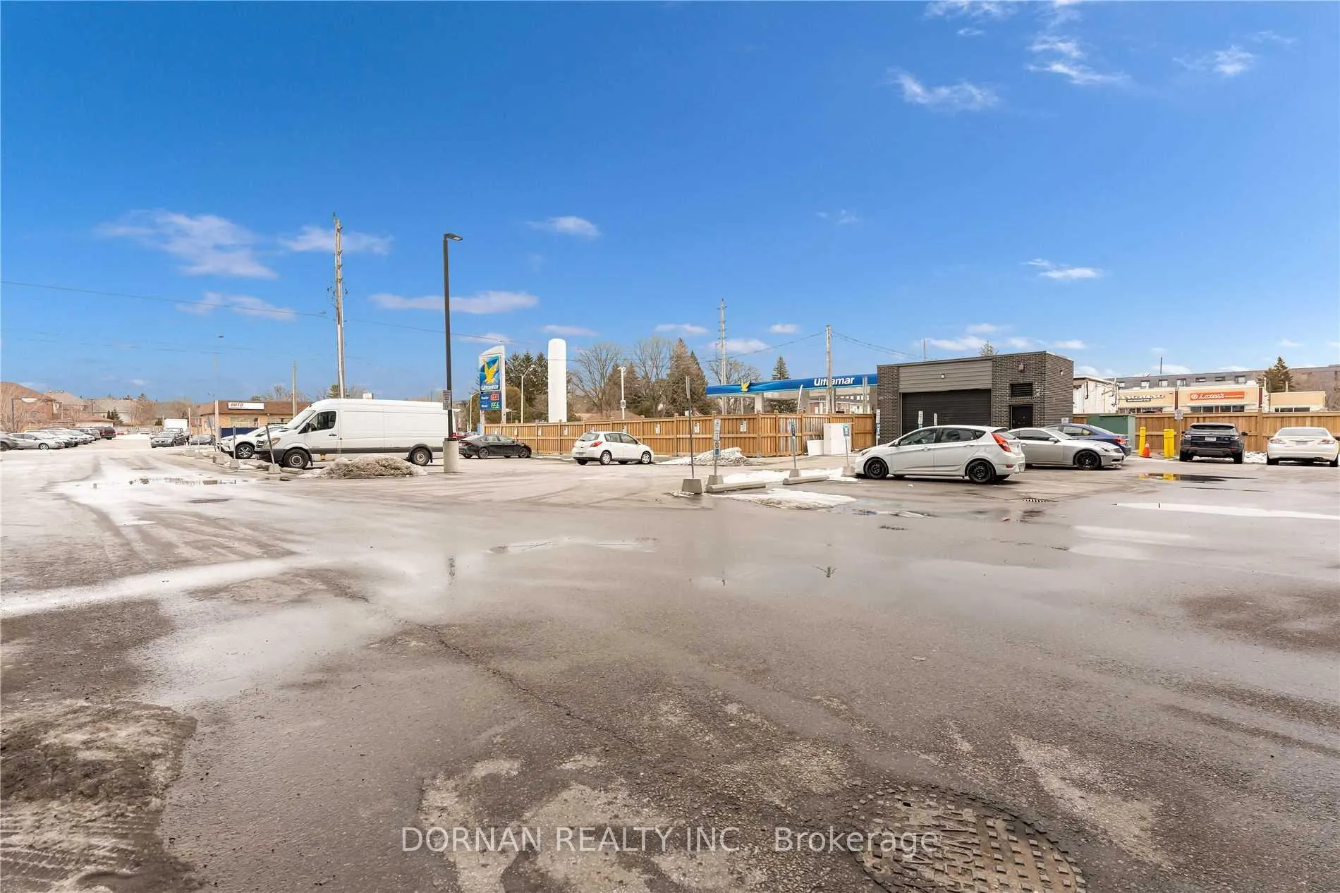 Photo 9 of Unit 312, 1900 Simcoe Street N, Oshawa, Samac — HOMEH