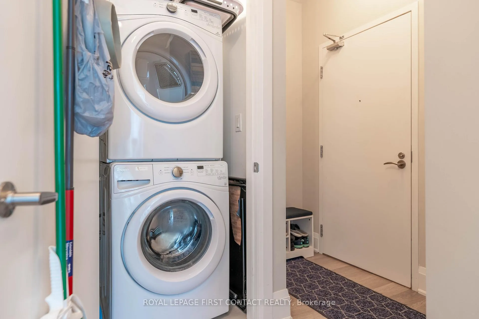 Photo 12 of Unit PH5, 111 Worsley Street, Barrie, City Centre — HOMEH