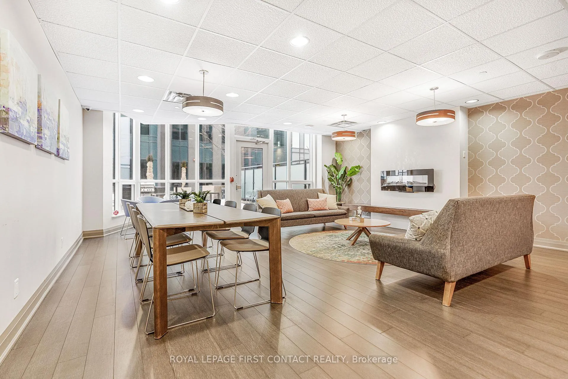 Photo 15 of Unit PH5, 111 Worsley Street, Barrie, City Centre — HOMEH