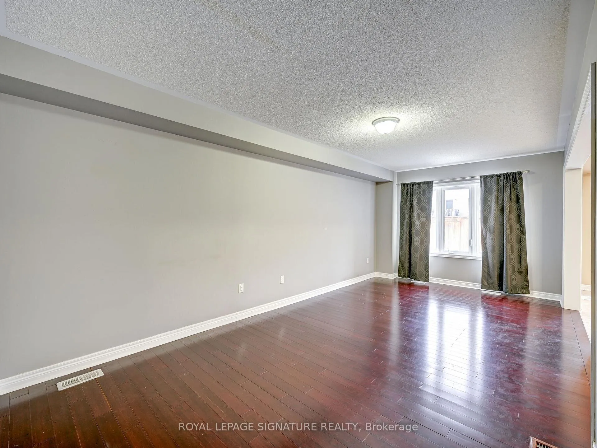 Photo 7 of 758 Cook Crescent, Shelburne — HOMEH
