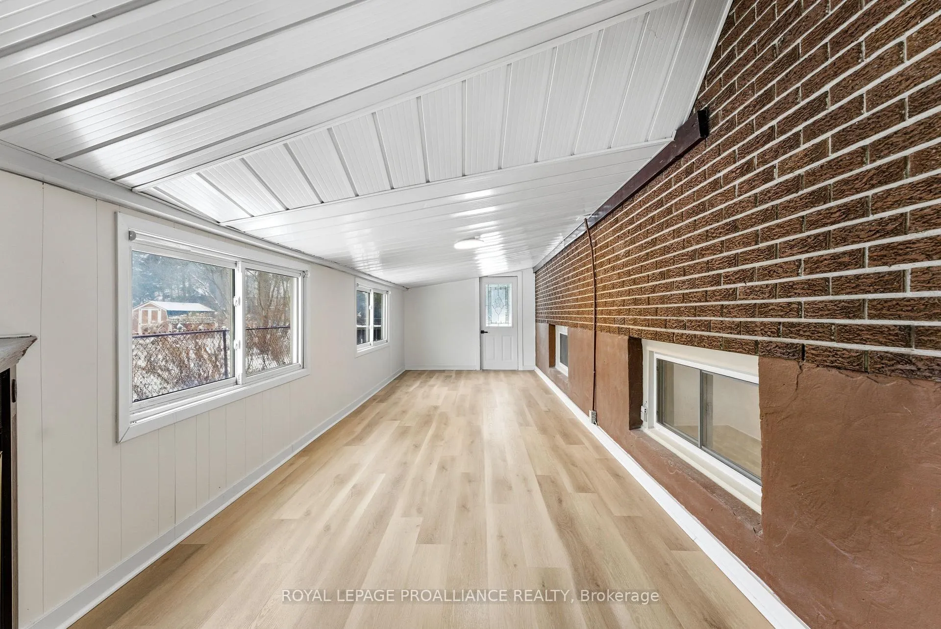 Photo 5 of 94 Rollins Drive, Belleville, Belleville Ward — HOMEH