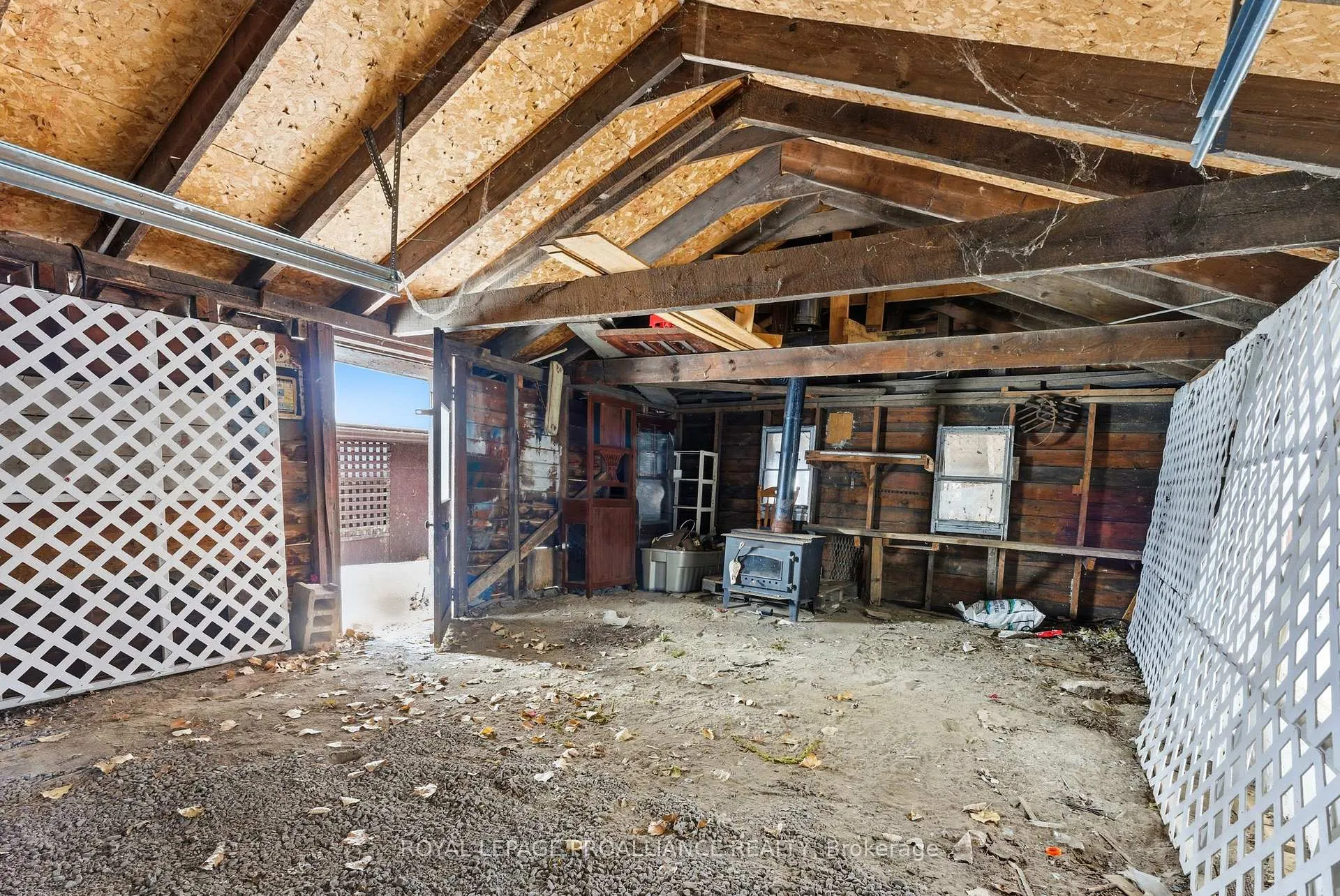 Photo 31 of 94 Rollins Drive, Belleville, Belleville Ward — HOMEH