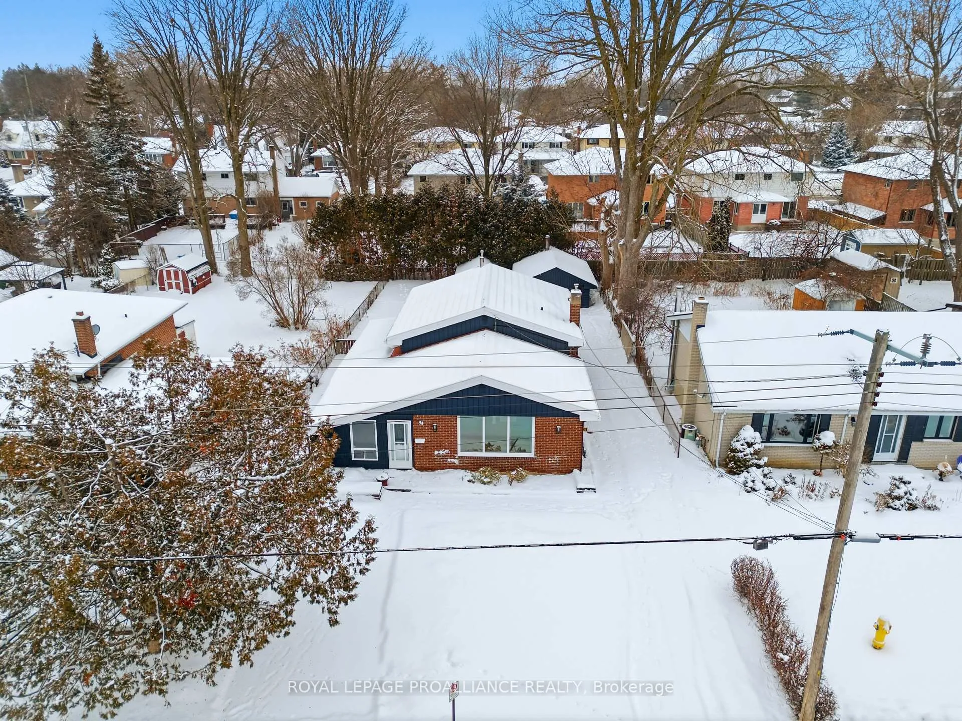 Photo 32 of 94 Rollins Drive, Belleville, Belleville Ward — HOMEH