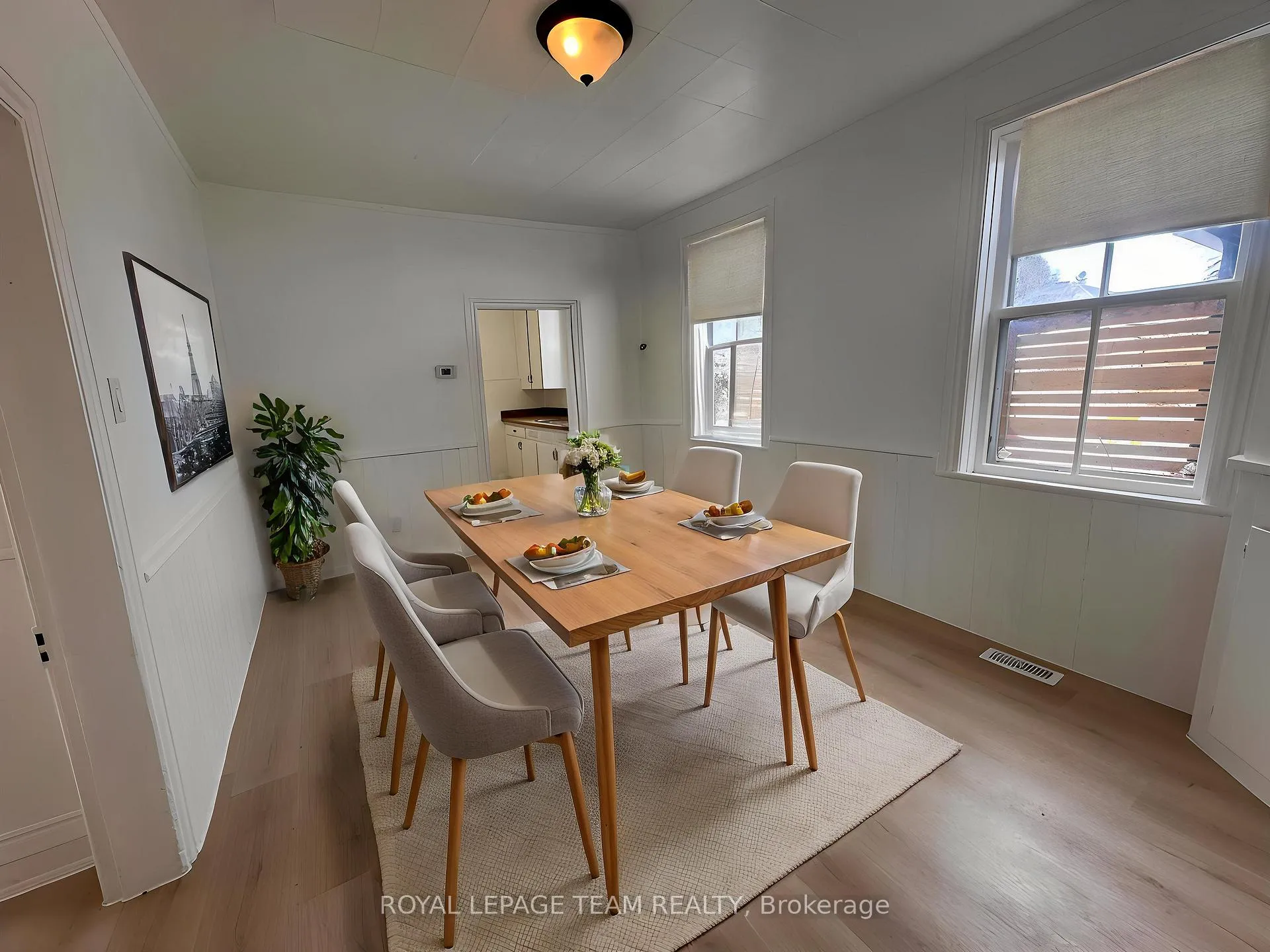Photo 11 of 202 Bell Street, Arnprior — HOMEH