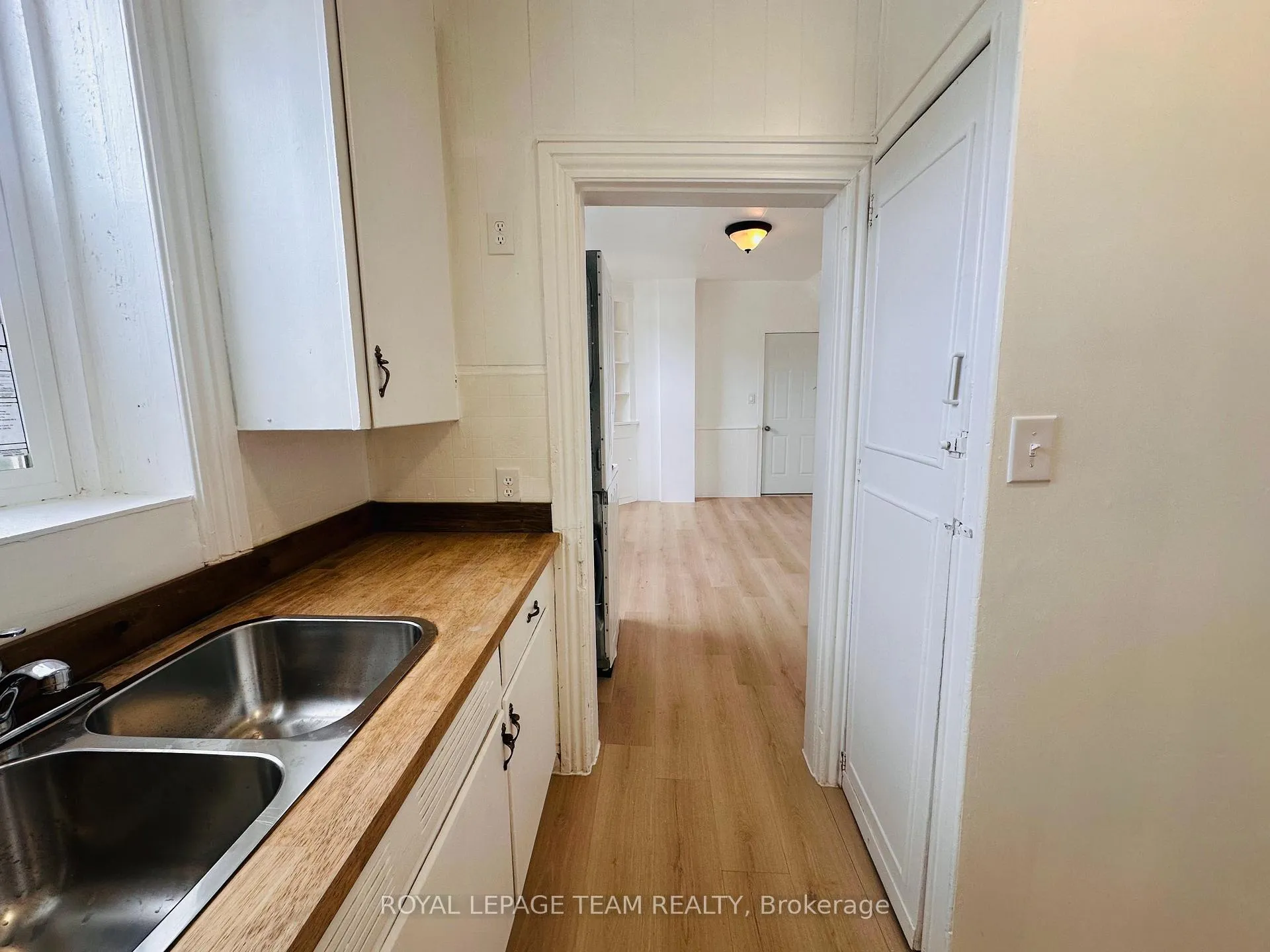 Photo 15 of 202 Bell Street, Arnprior — HOMEH