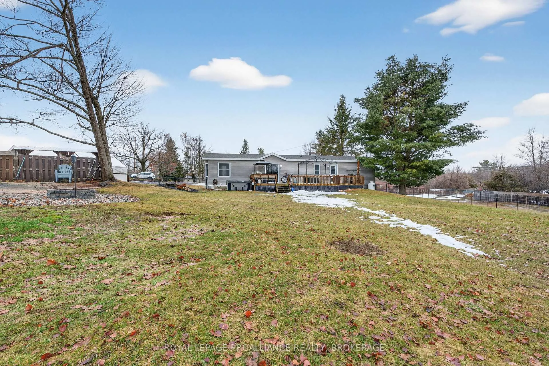 Photo 20 of 1288 Asselstine Road, Frontenac, Frontenac South — HOMEH