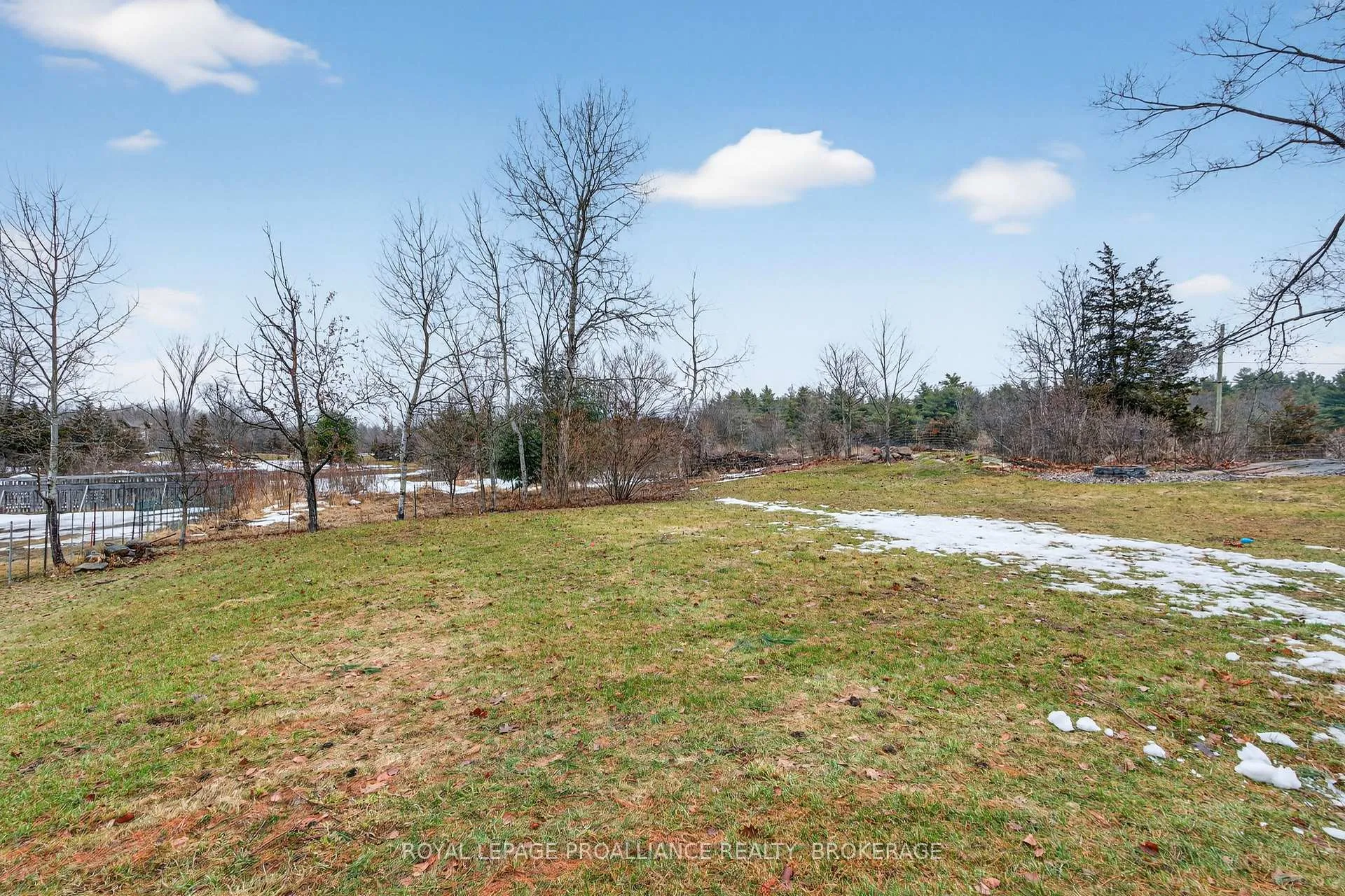 Photo 22 of 1288 Asselstine Road, Frontenac, Frontenac South — HOMEH