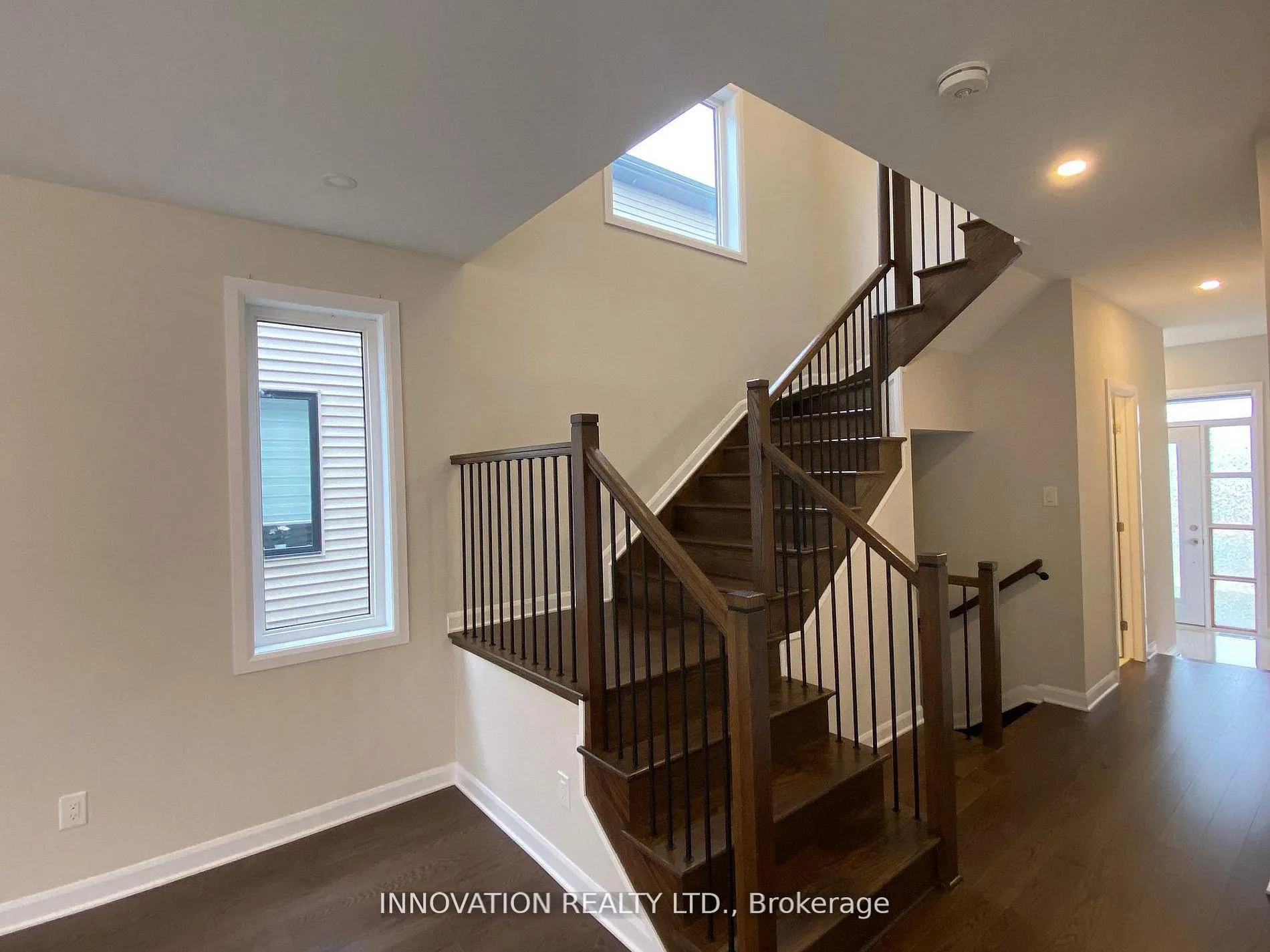Photo 7 of 213 Invention Boulevard, Ottawa, Kanata - Morgan's Grant/South March — HOMEH