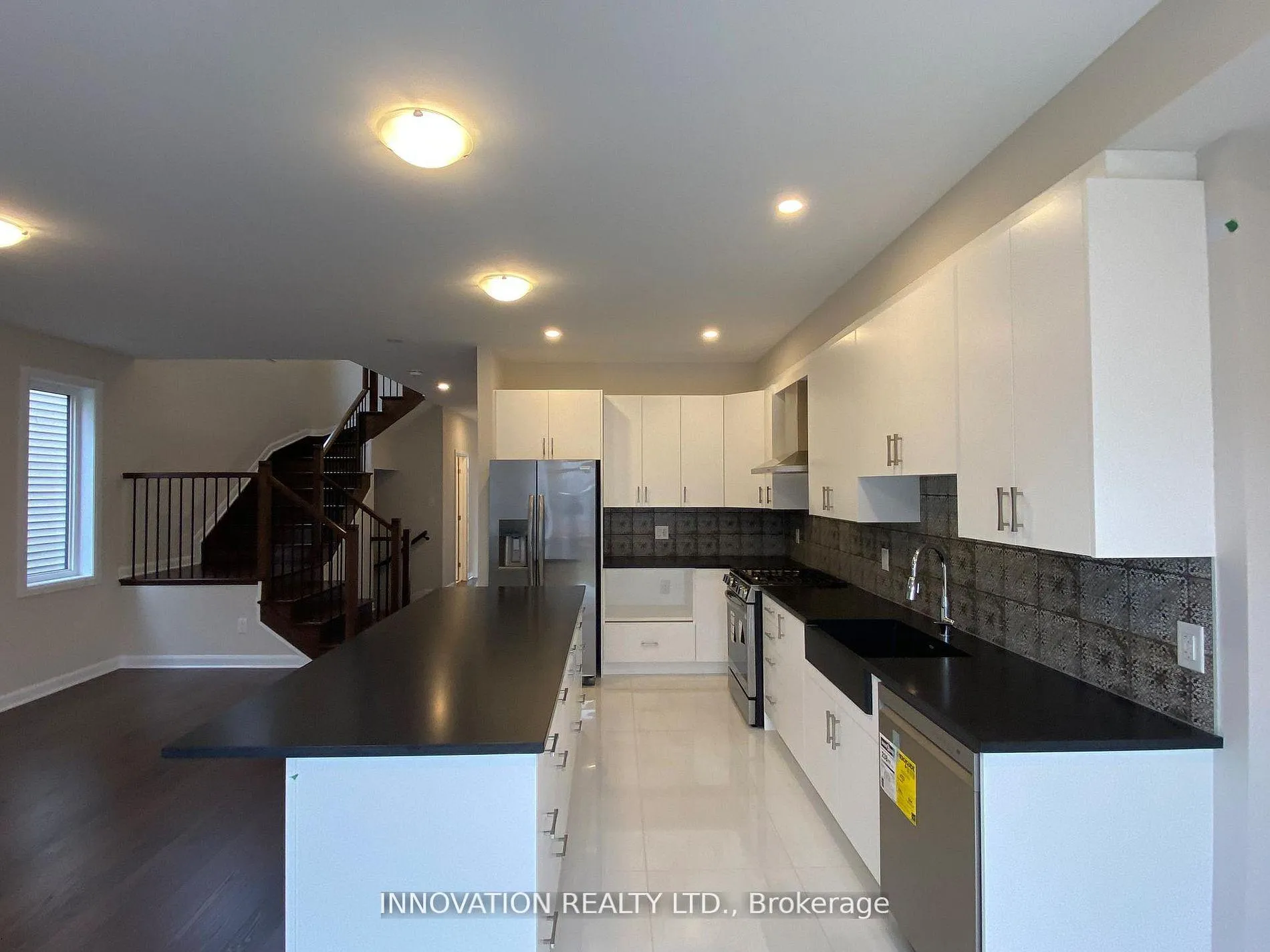 Photo 13 of 213 Invention Boulevard, Ottawa, Kanata - Morgan's Grant/South March — HOMEH
