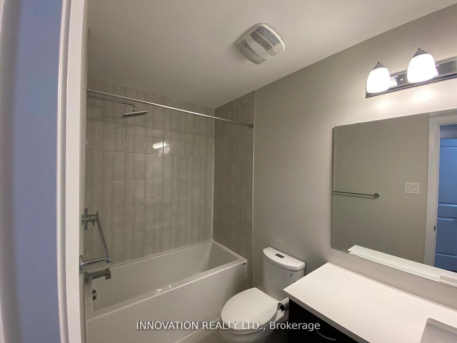 Photo 31 of 213 Invention Boulevard, Ottawa, Kanata - Morgan's Grant/South March — HOMEH