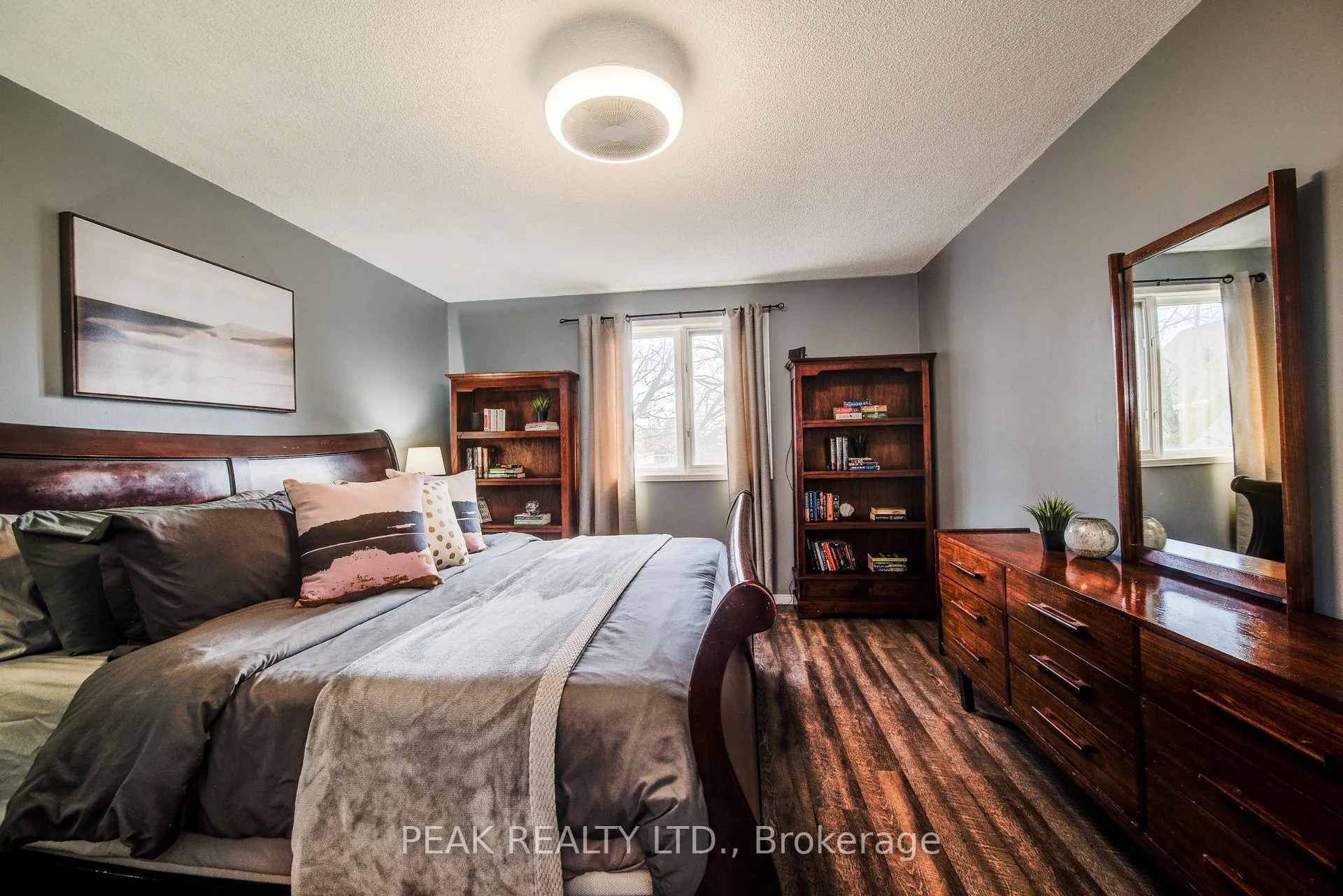 Photo 25 of 21 Arden Park, Stratford — HOMEH