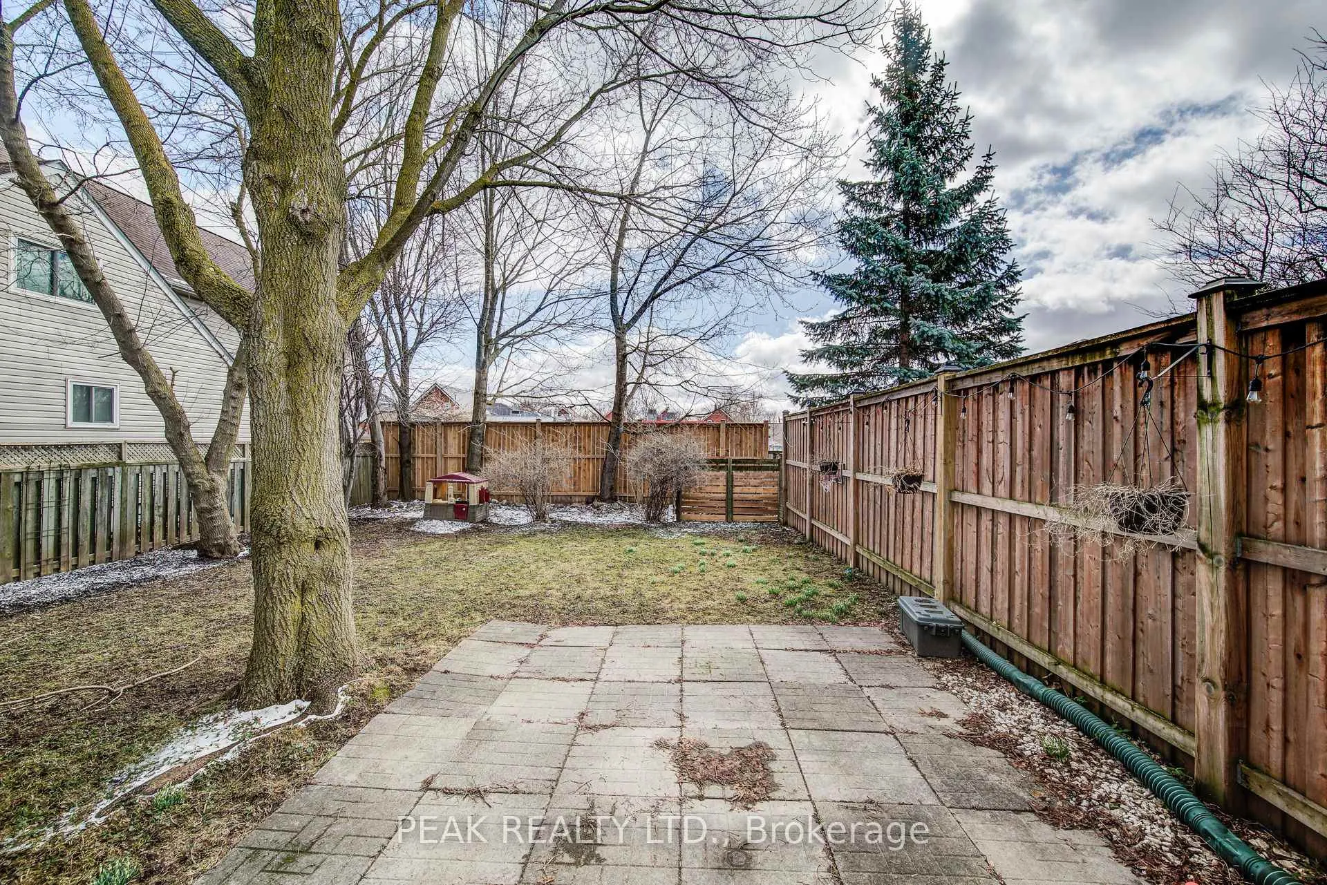 Photo 39 of 21 Arden Park, Stratford — HOMEH