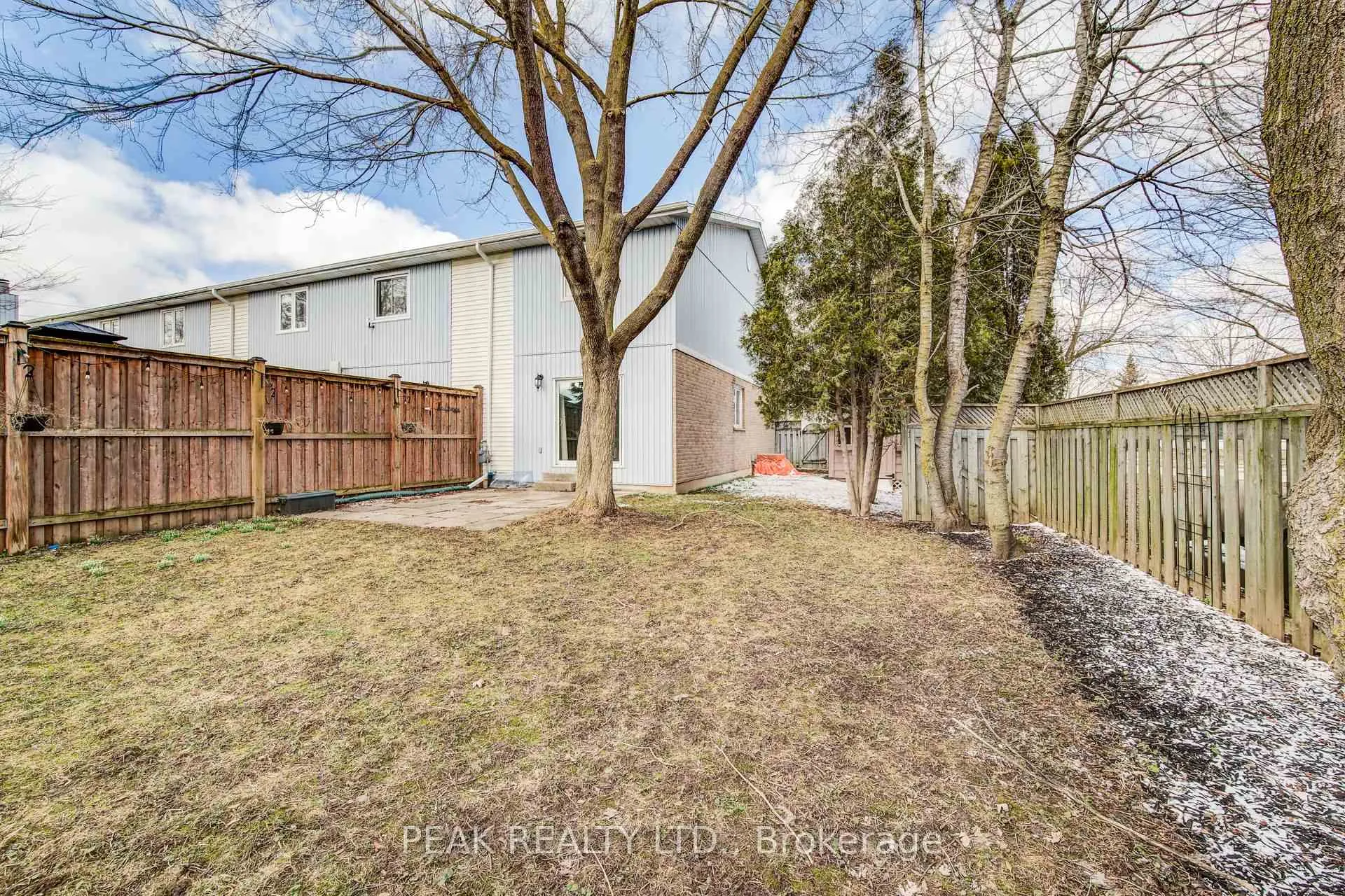 Photo 43 of 21 Arden Park, Stratford — HOMEH