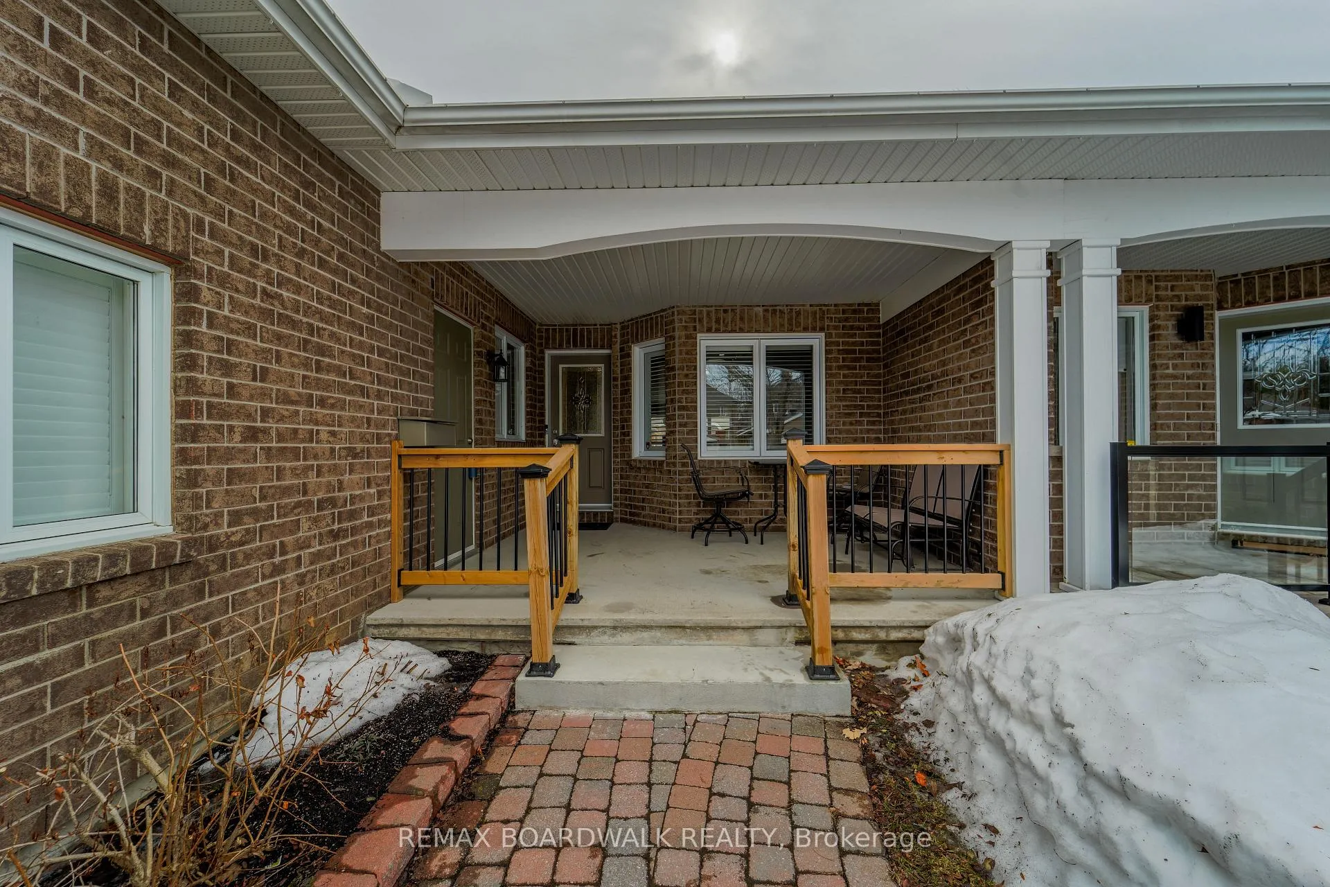 Photo 3 of 57 Nighthawk Crescent, Ottawa, Kanata - Bridlewood — HOMEH