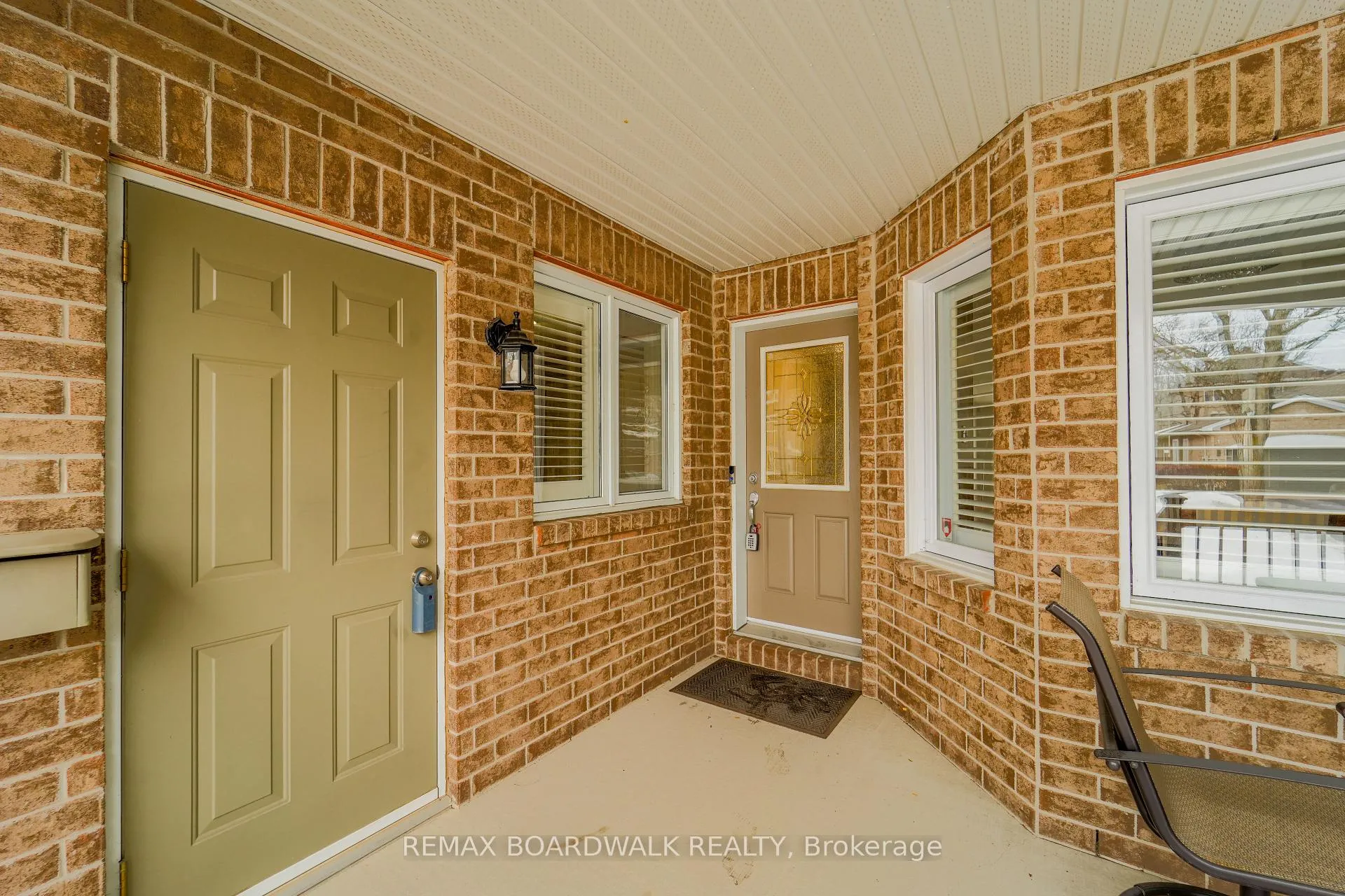 Photo 4 of 57 Nighthawk Crescent, Ottawa, Kanata - Bridlewood — HOMEH