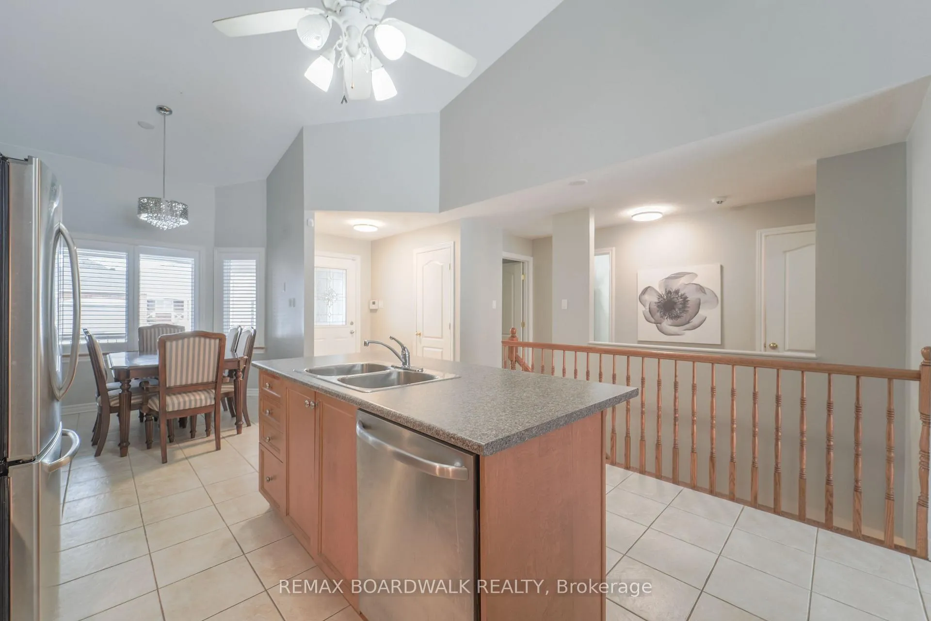 Photo 8 of 57 Nighthawk Crescent, Ottawa, Kanata - Bridlewood — HOMEH