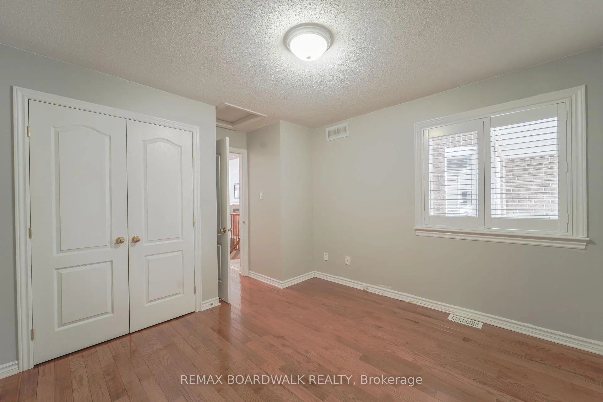 Photo 21 of 57 Nighthawk Crescent, Ottawa, Kanata - Bridlewood — HOMEH