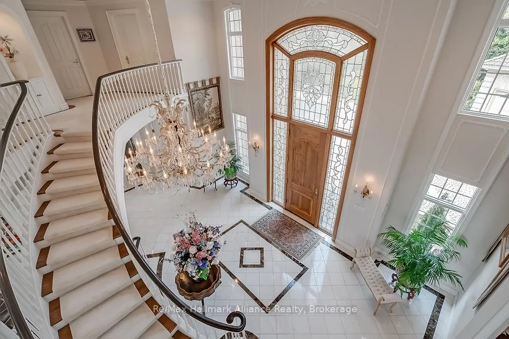 Photo 11 of 49 Cox Drive, Oakville, Morrison — HOMEH