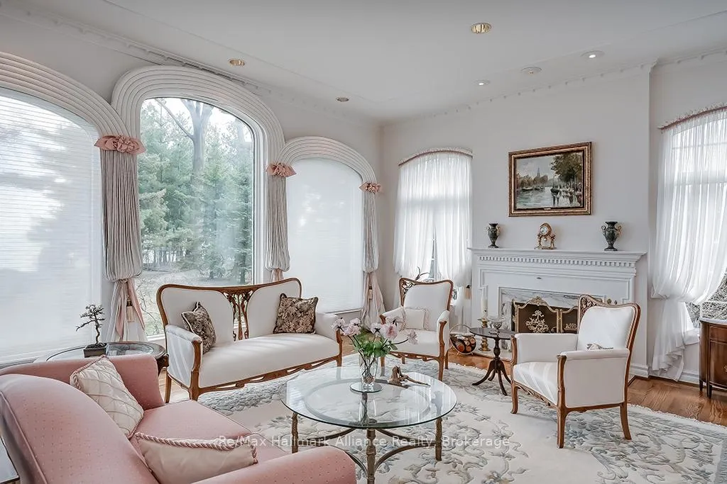 Photo 20 of 49 Cox Drive, Oakville, Morrison — HOMEH