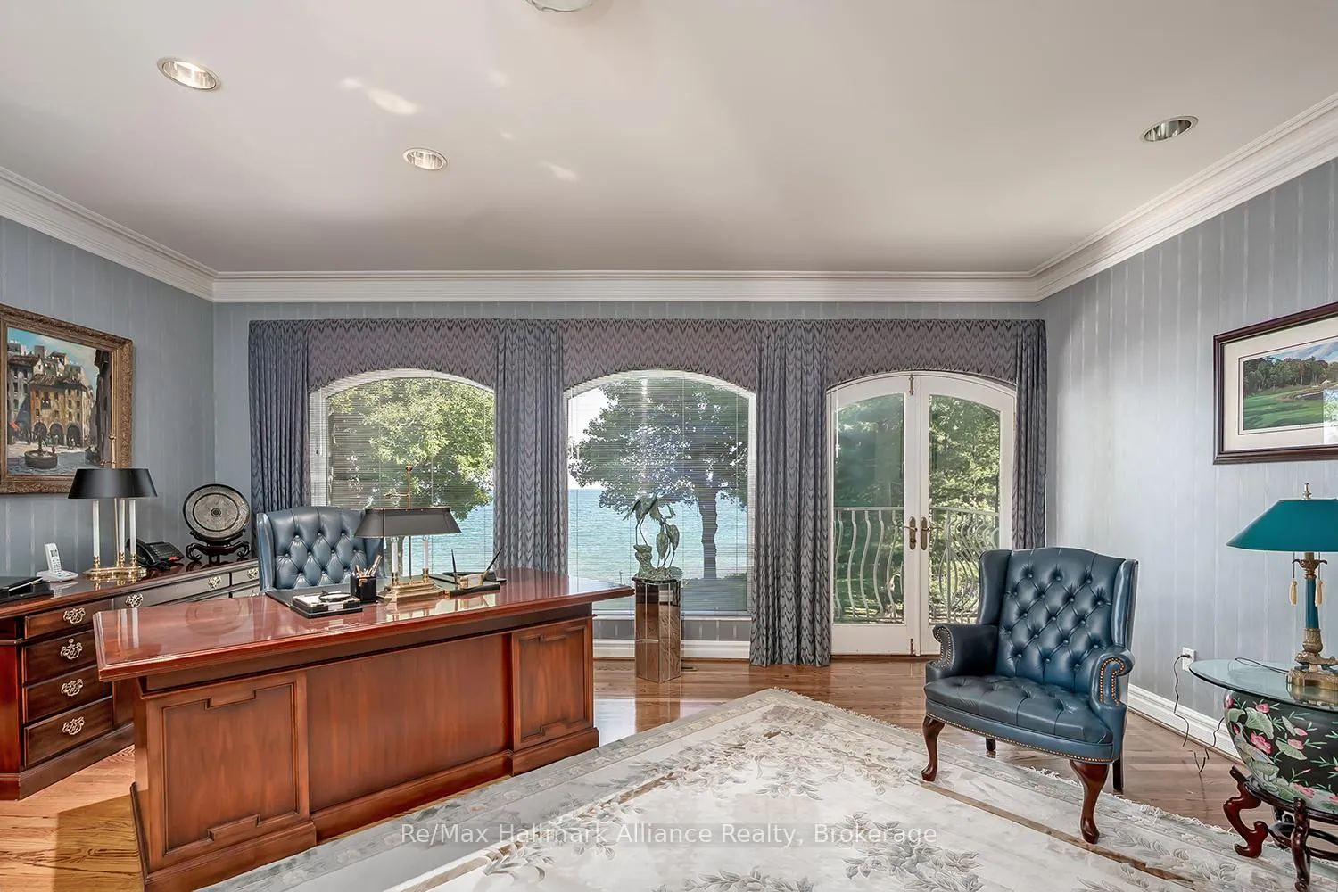 Photo 29 of 49 Cox Drive, Oakville, Morrison — HOMEH