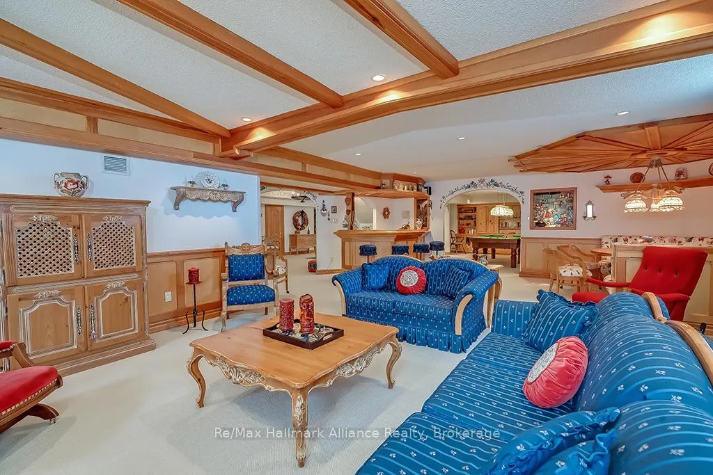 Photo 37 of 49 Cox Drive, Oakville, Morrison — HOMEH