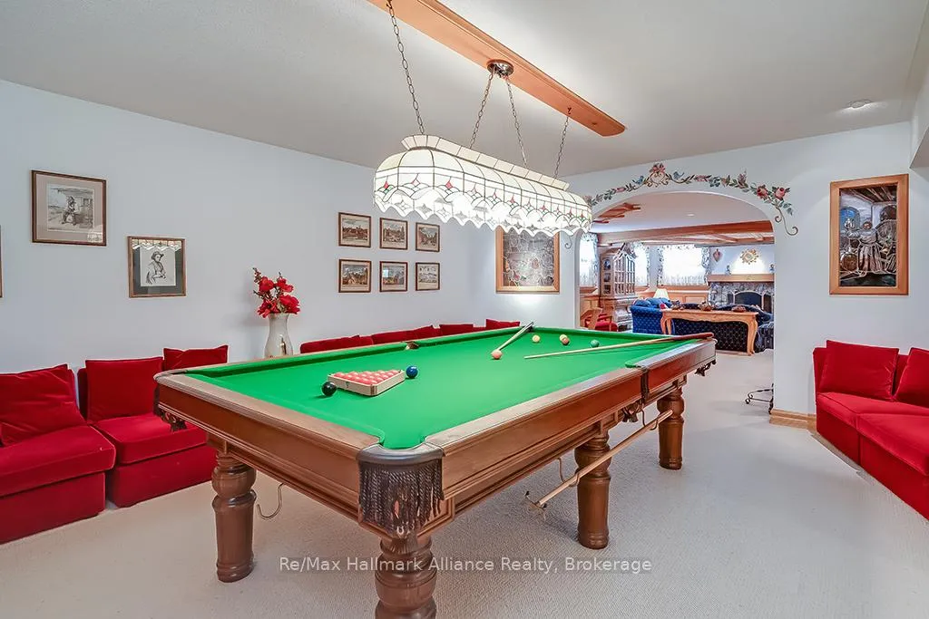 Photo 38 of 49 Cox Drive, Oakville, Morrison — HOMEH