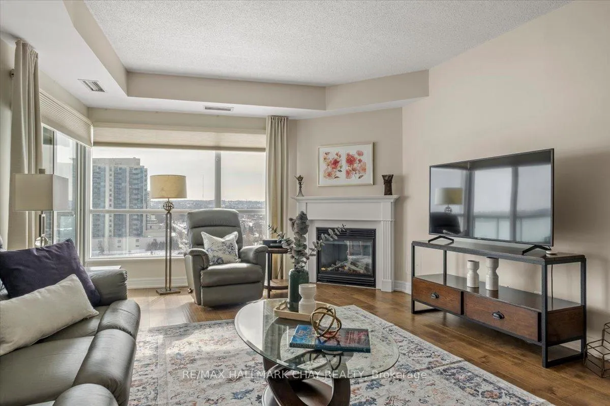 Photo 22 of Unit 903, 2 Toronto Street, Barrie, City Centre — HOMEH