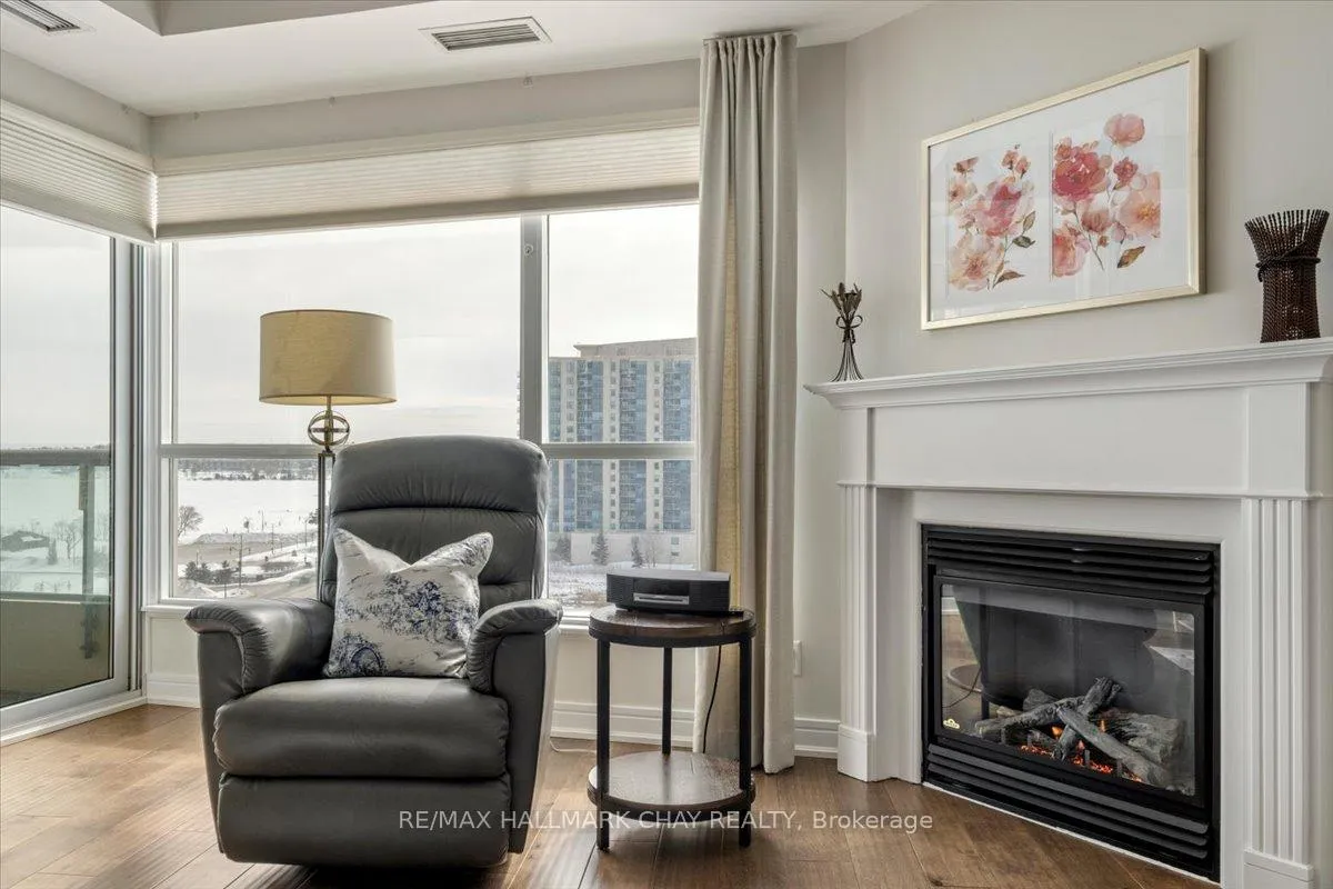 Photo 23 of Unit 903, 2 Toronto Street, Barrie, City Centre — HOMEH