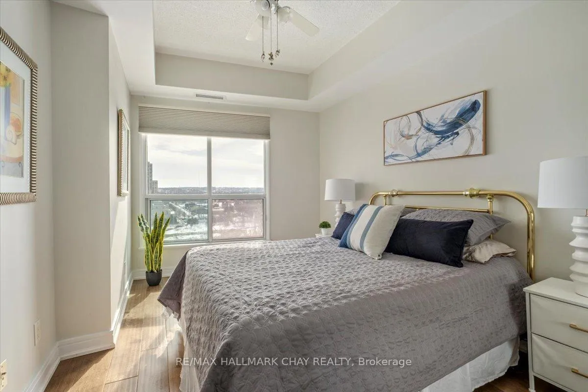 Photo 32 of Unit 903, 2 Toronto Street, Barrie, City Centre — HOMEH