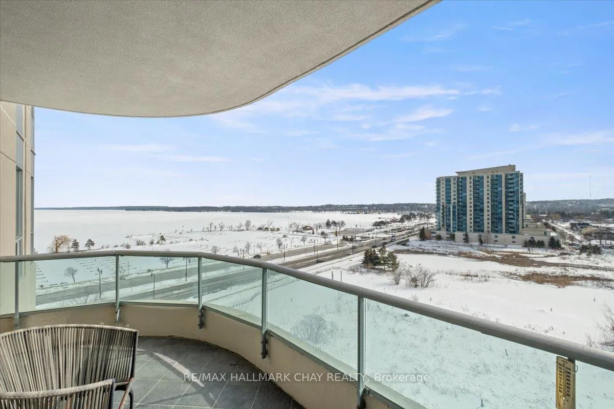 Photo 35 of Unit 903, 2 Toronto Street, Barrie, City Centre — HOMEH