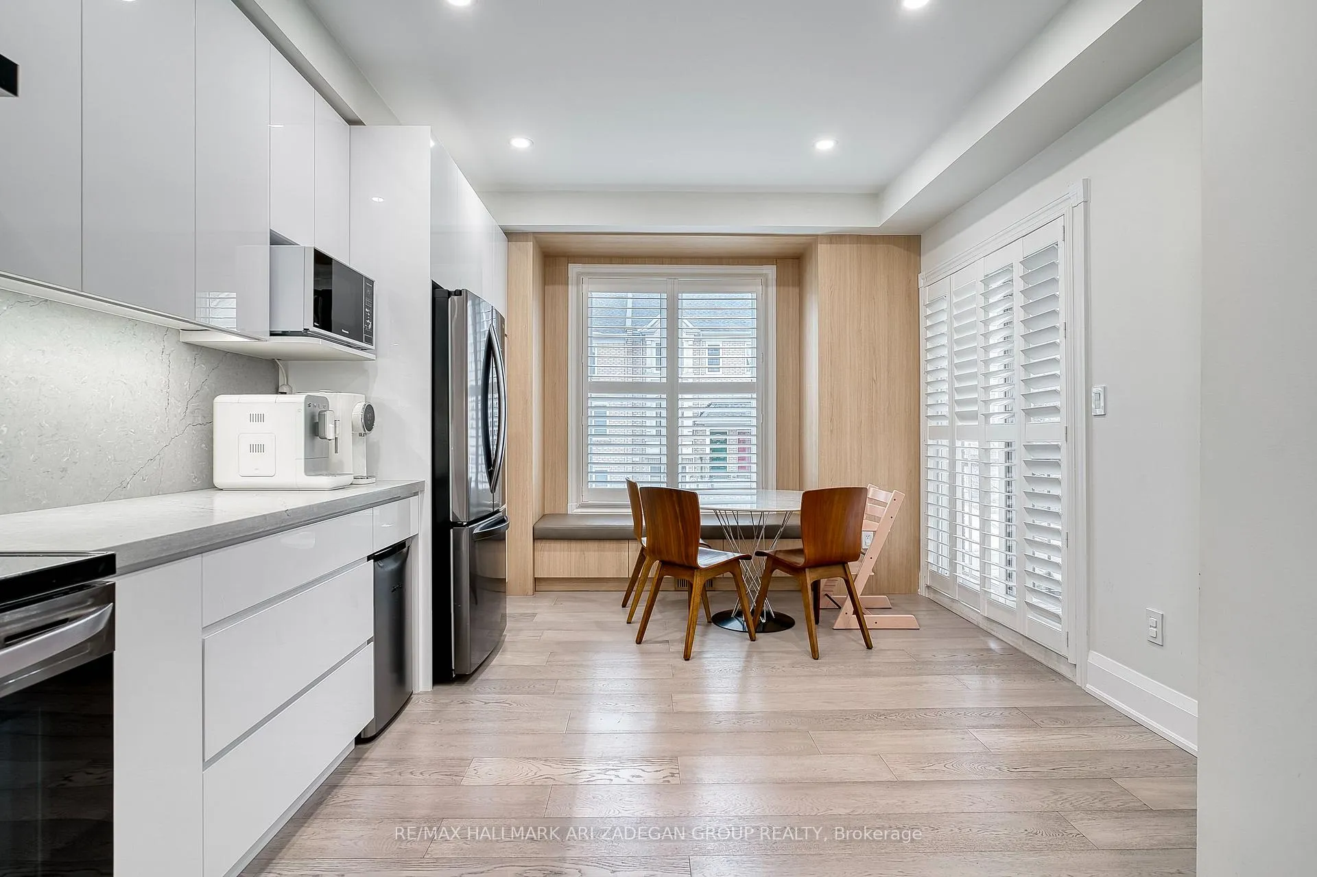 Photo 7 of 38 Orchid Road, Markham, Commerce Valley — HOMEH